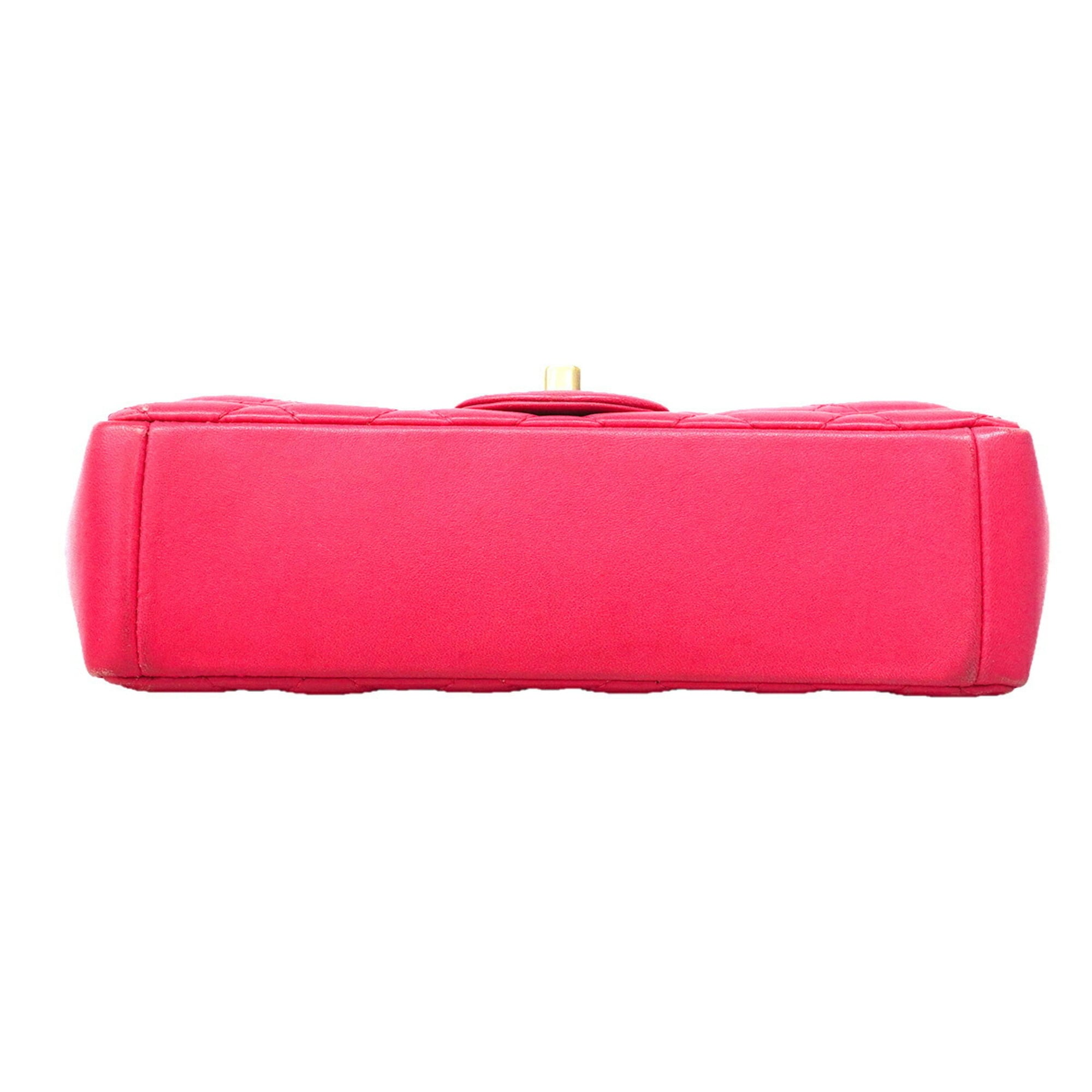 Chanel Pink Leather Shoulder Bag (Pre-Owned)