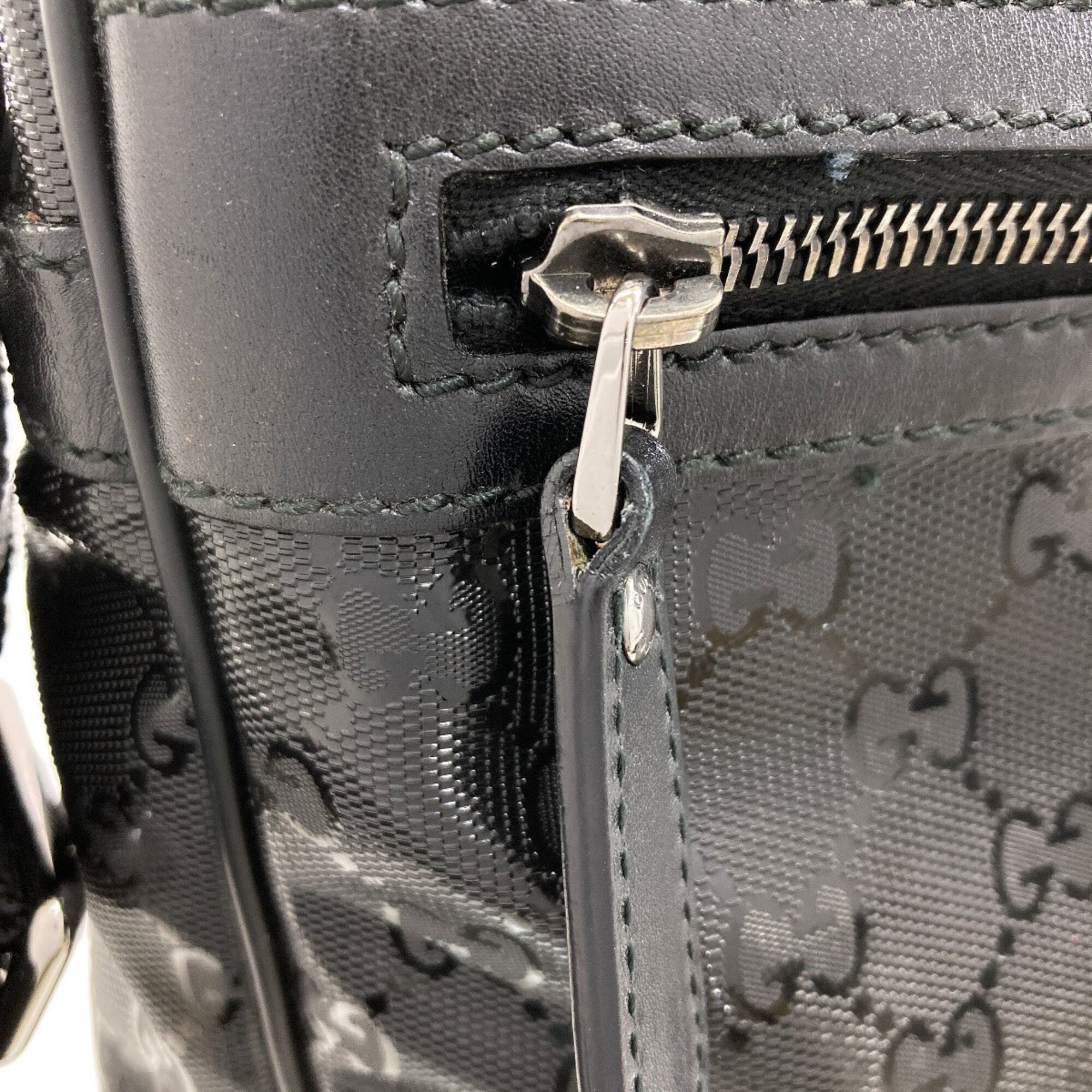 Gucci Black Pvc Shoulder Bag (Pre-Owned)