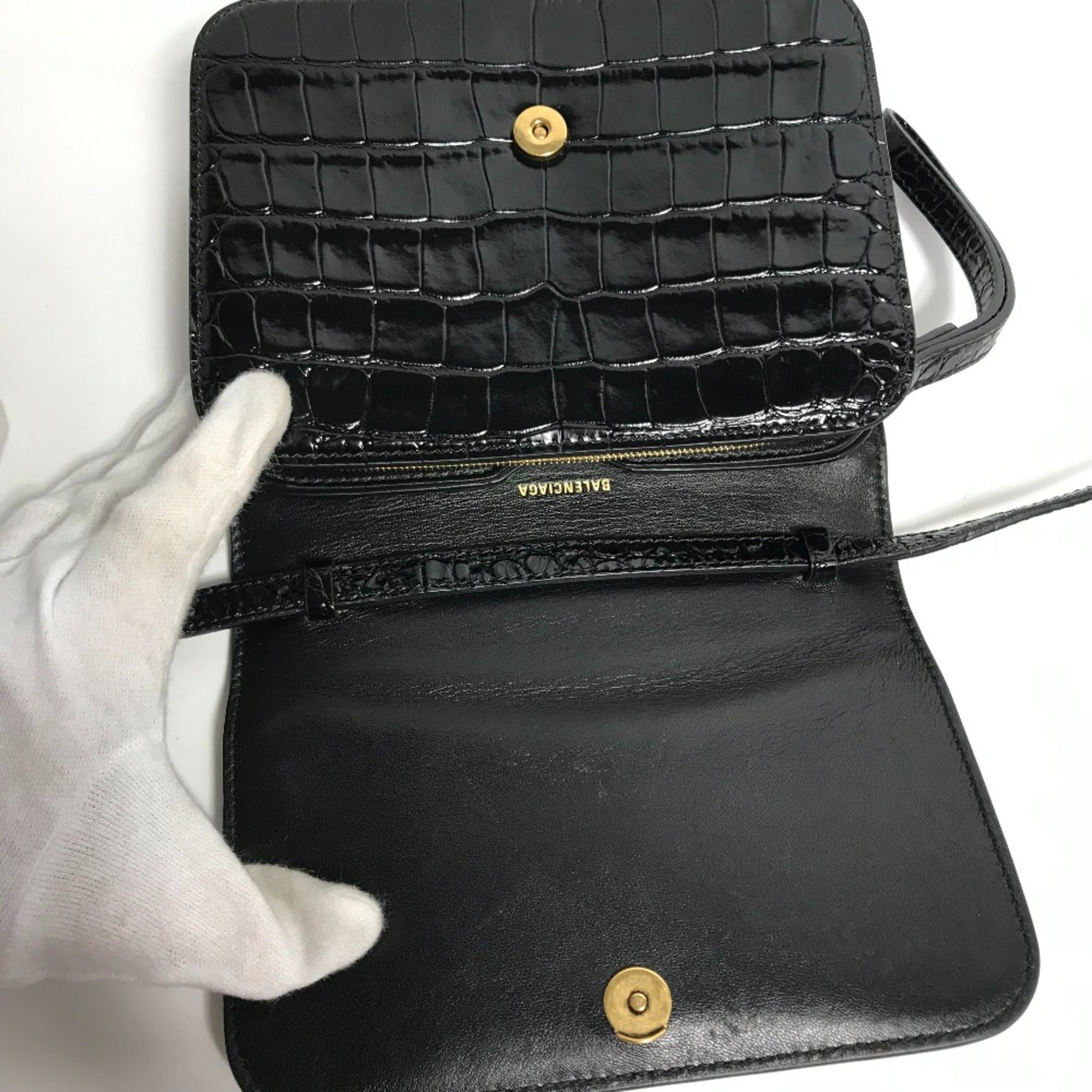 Balenciaga Black Leather Shoulder Bag (Pre-Owned)