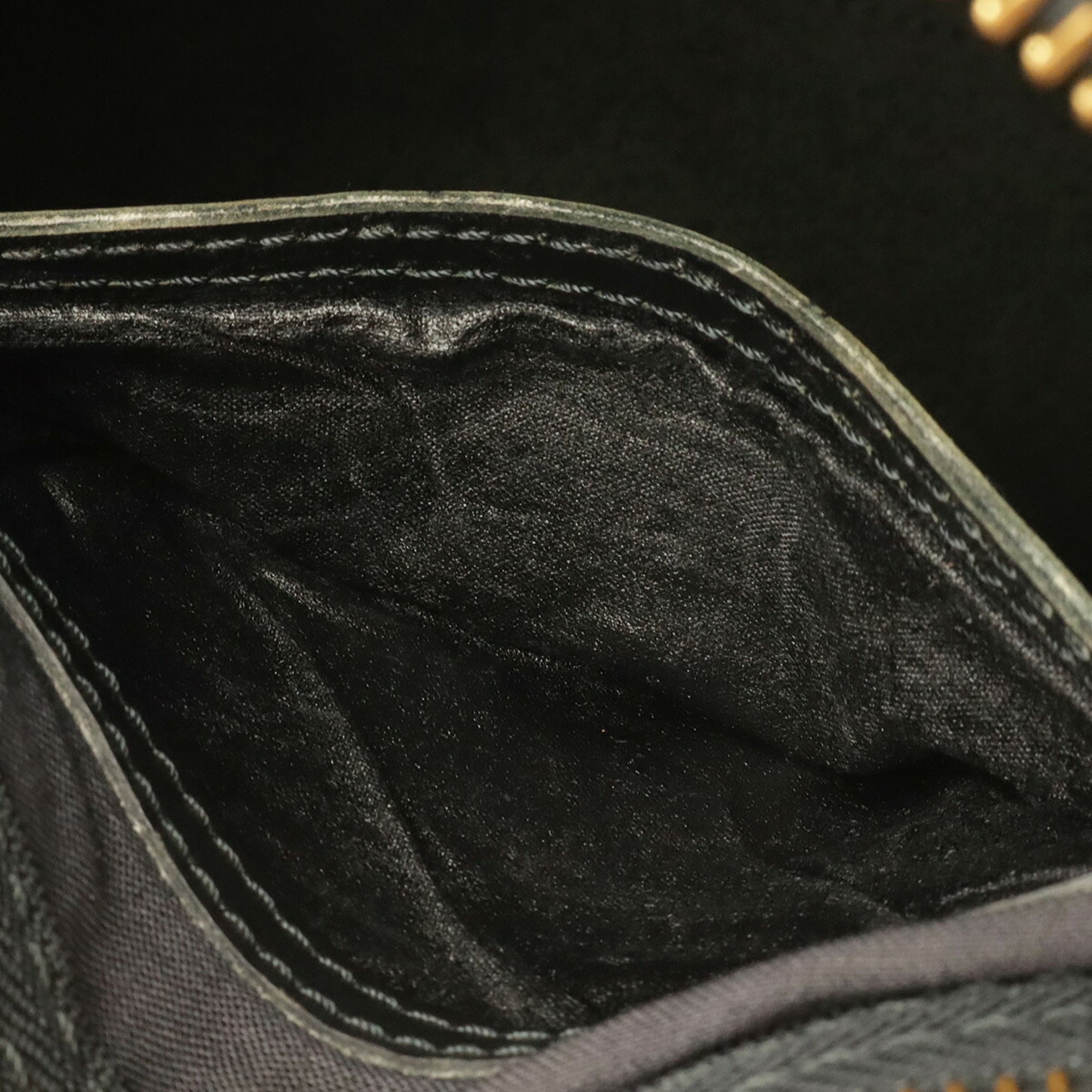 Louis Vuitton Noir Epi Leather Boston Bag Handbag (Pre-Owned)