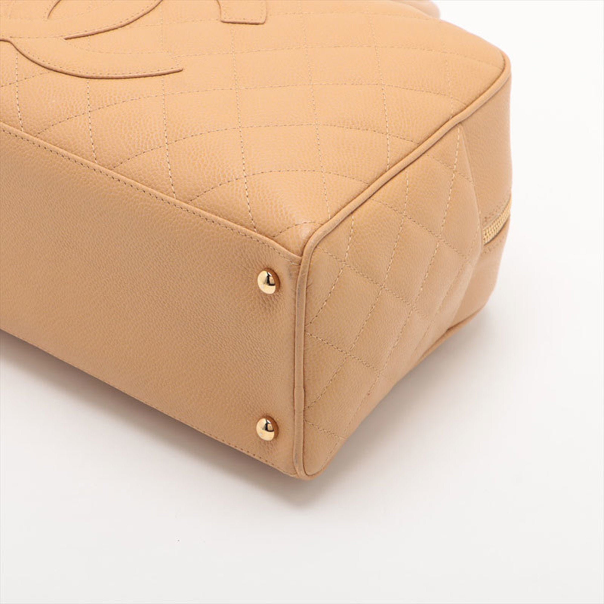 Chanel Matelasse Beige Grained Calfskin Handbag (Pre-Owned)
