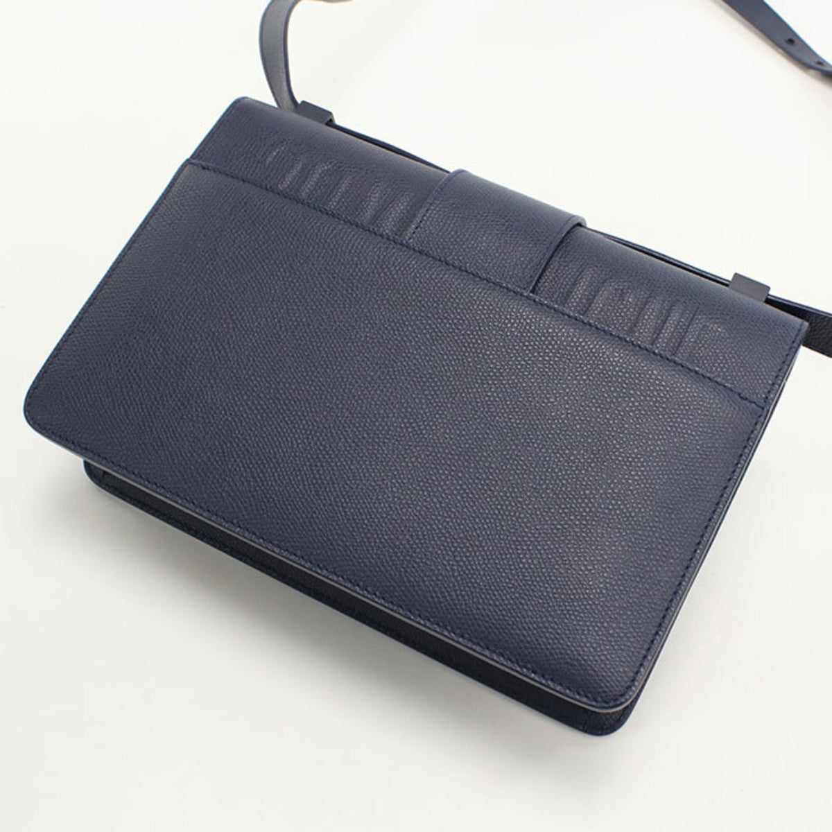 Christian Dior Navy Leather Shoulder Bag (Pre-Owned)