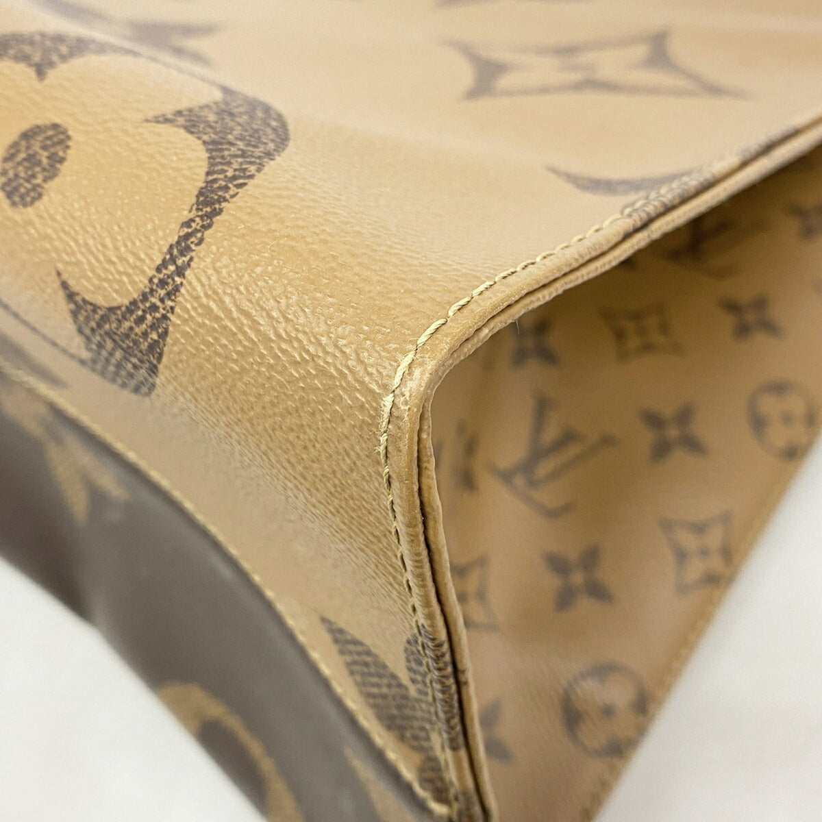 Louis Vuitton Brown Tote Bag (Pre-Owned)