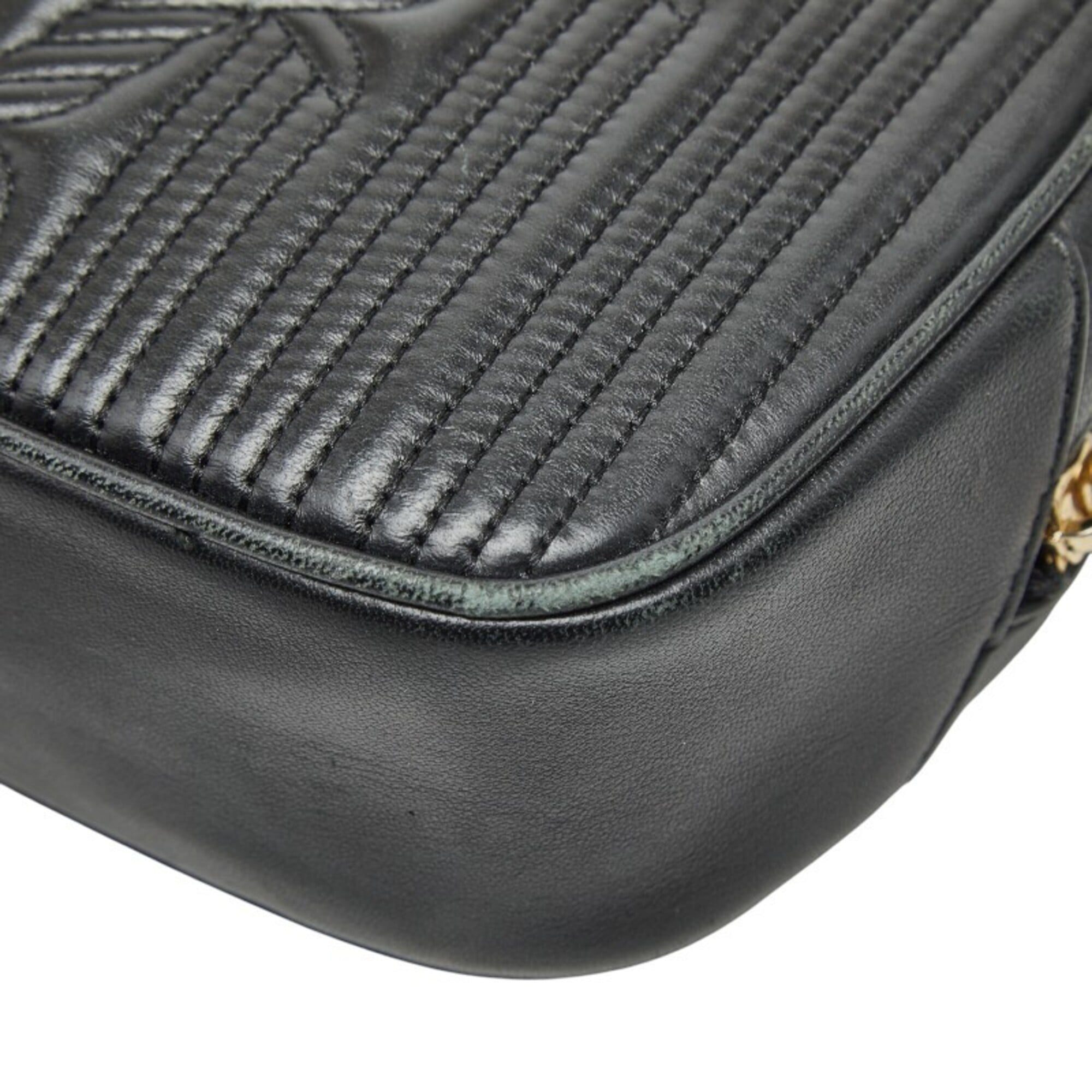 Bally Black Leather Shoulder Bag (Pre-Owned)
