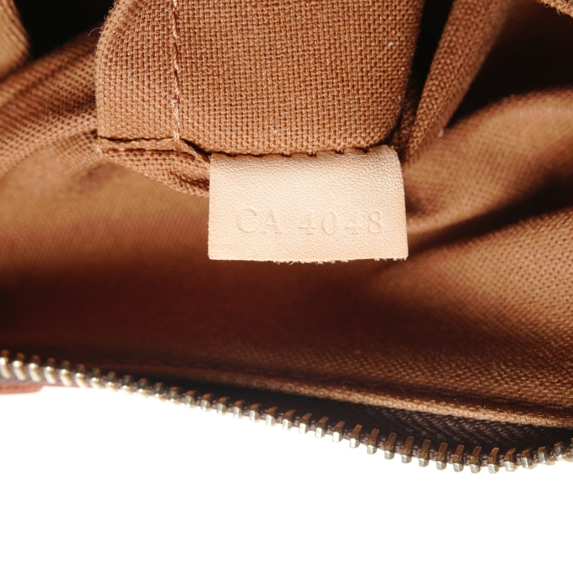 Louis Vuitton Monogram Brown Monogram Shoulder Bag (Pre-Owned)