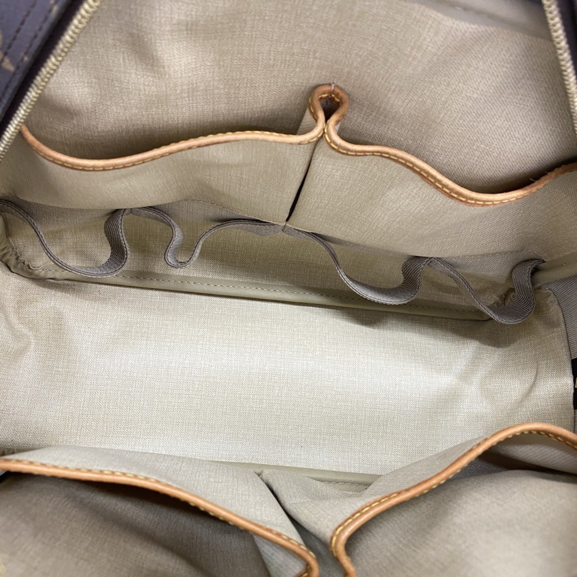 Louis Vuitton Brown Handbag (Pre-Owned)