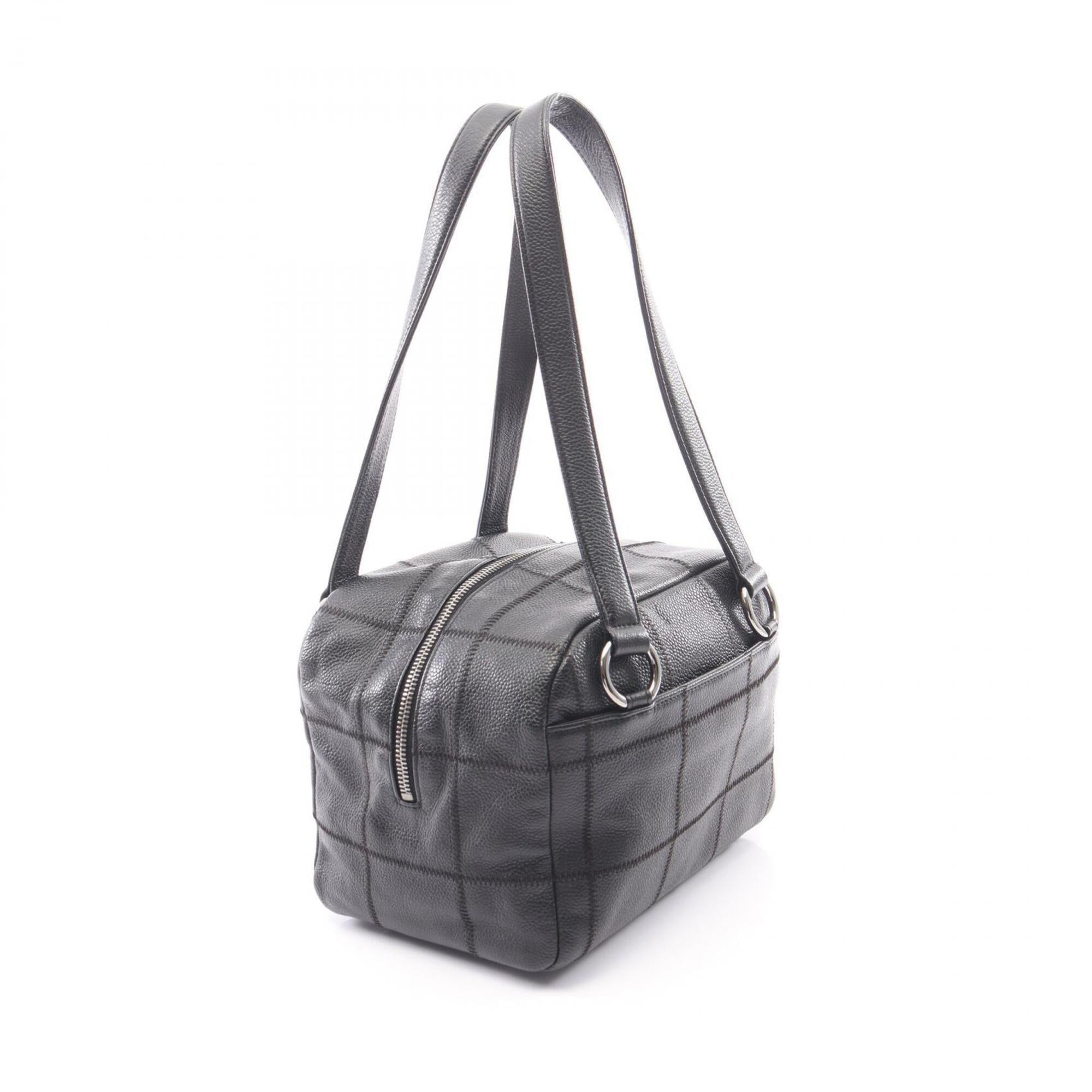 Chanel Black Leather Handbag Shoulder Bag (Pre-Owned)