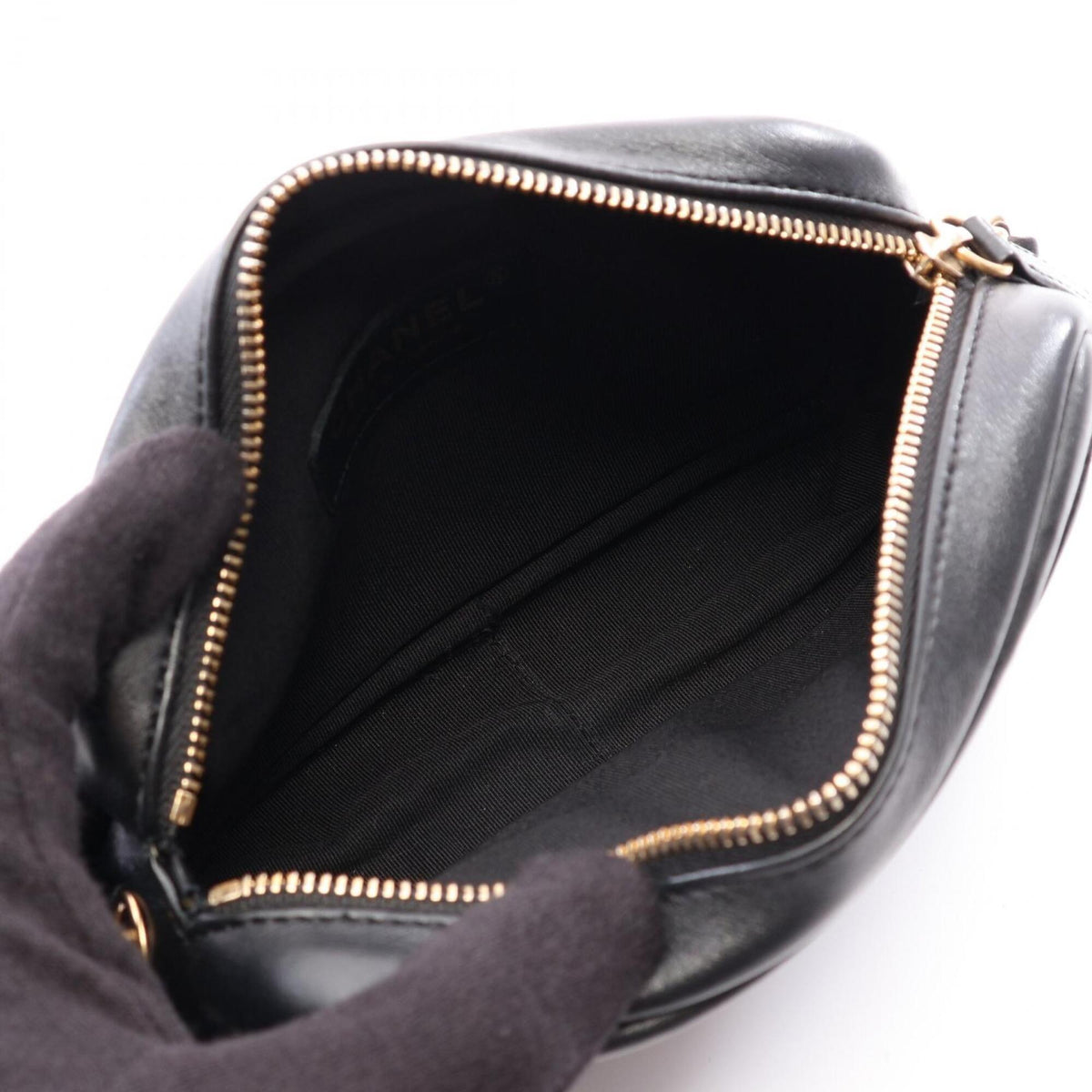 Chanel Black Leather Handbag Shoulder Bag (Pre-Owned)