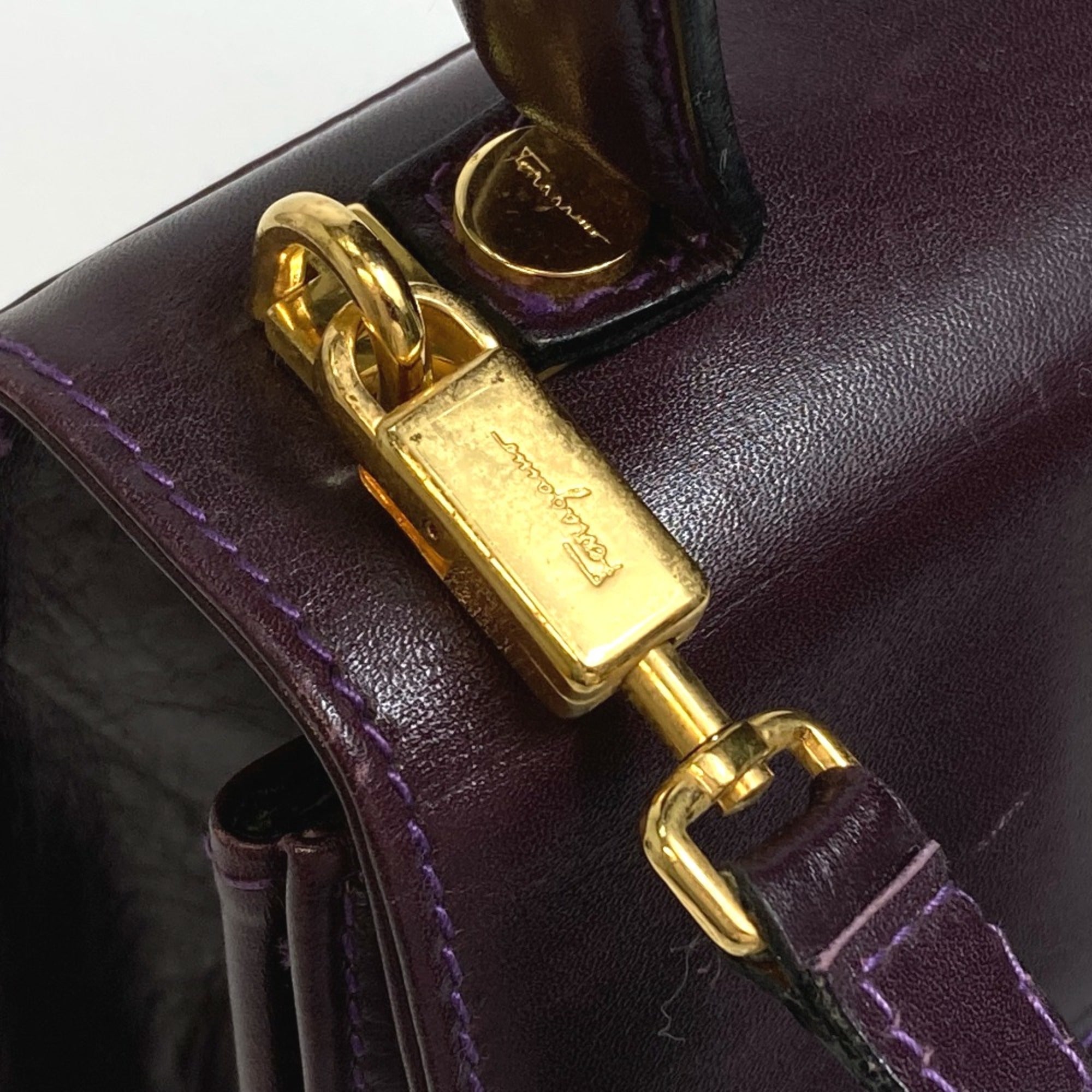Salvatore Ferragamo Purple Leather Handbag (Pre-Owned)