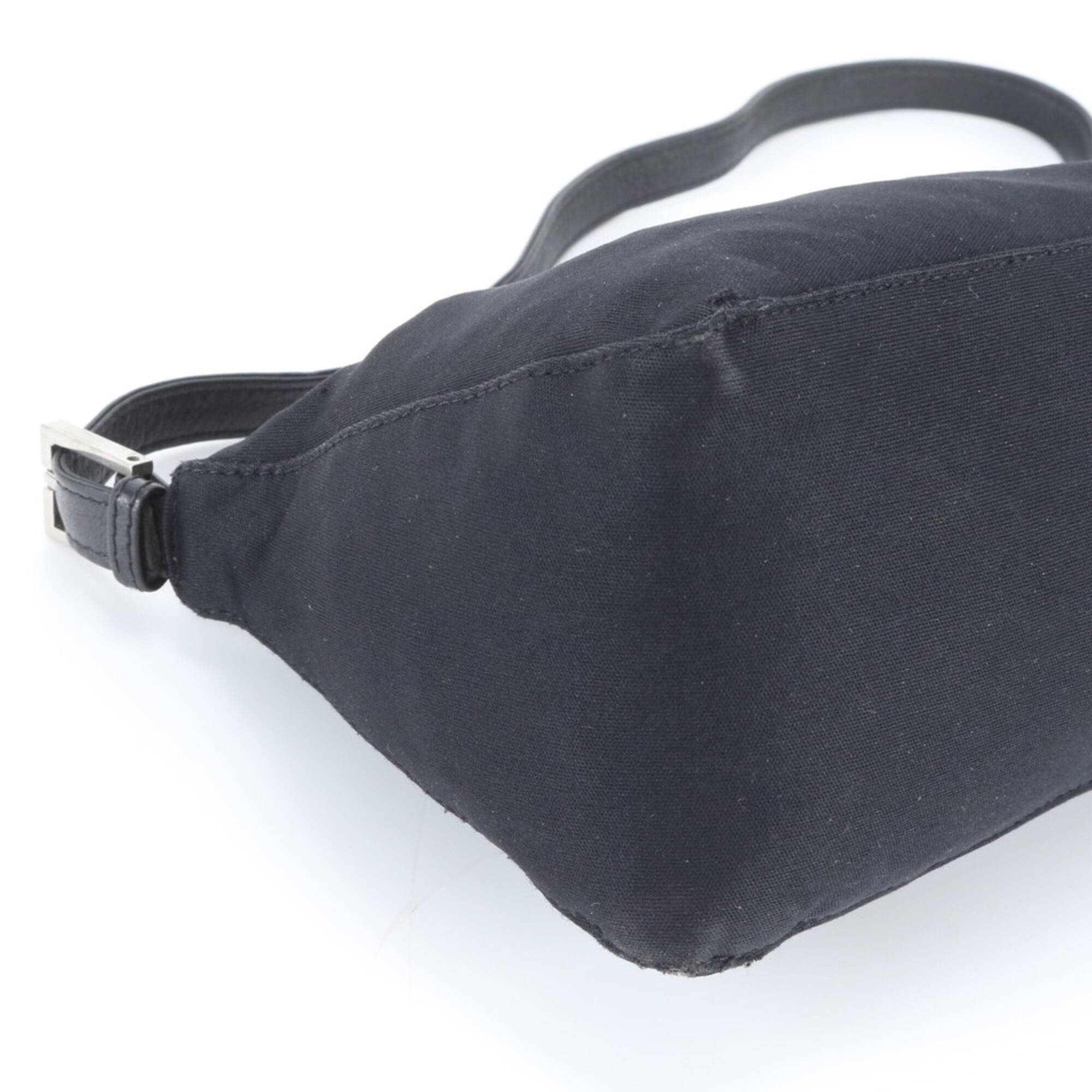 Fendi Black Canvas Leather Handbag Shoulder Bag (Pre-Owned)