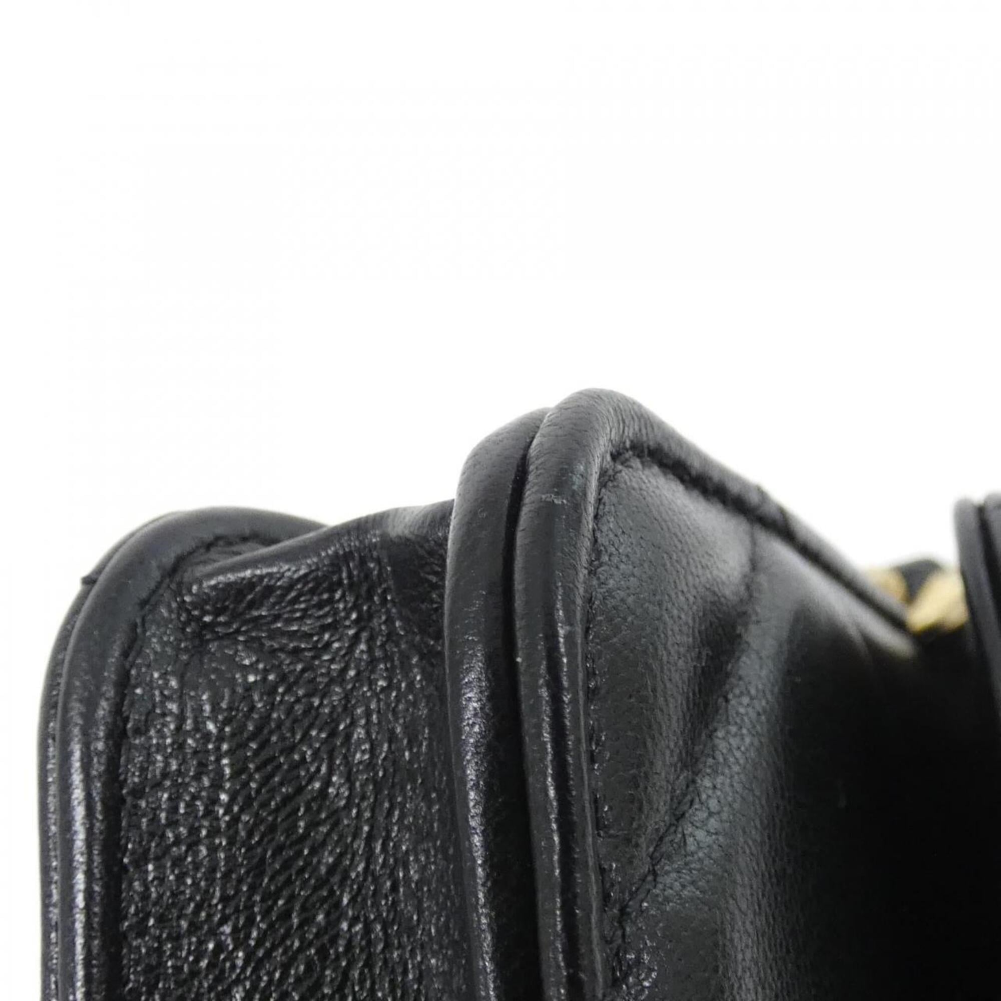 Chanel Black Leather Handbag Shoulder Bag (Pre-Owned)