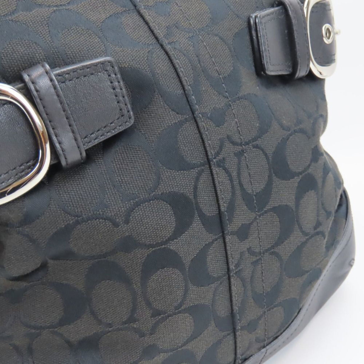Coach Black Canvas Leather Shoulder Bag (Pre-Owned)