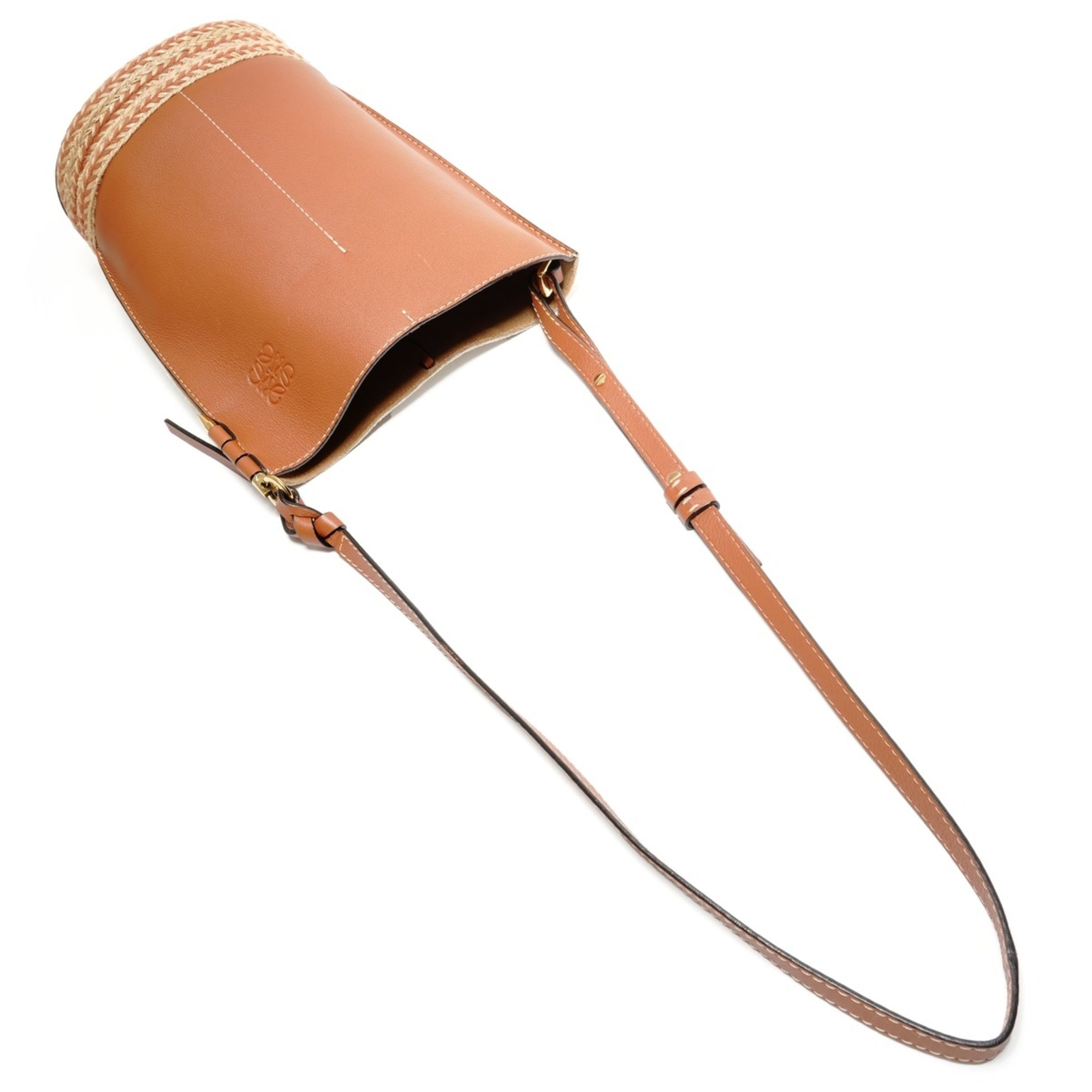 Loewe Brown Leather Shoulder Bag (Pre-Owned)