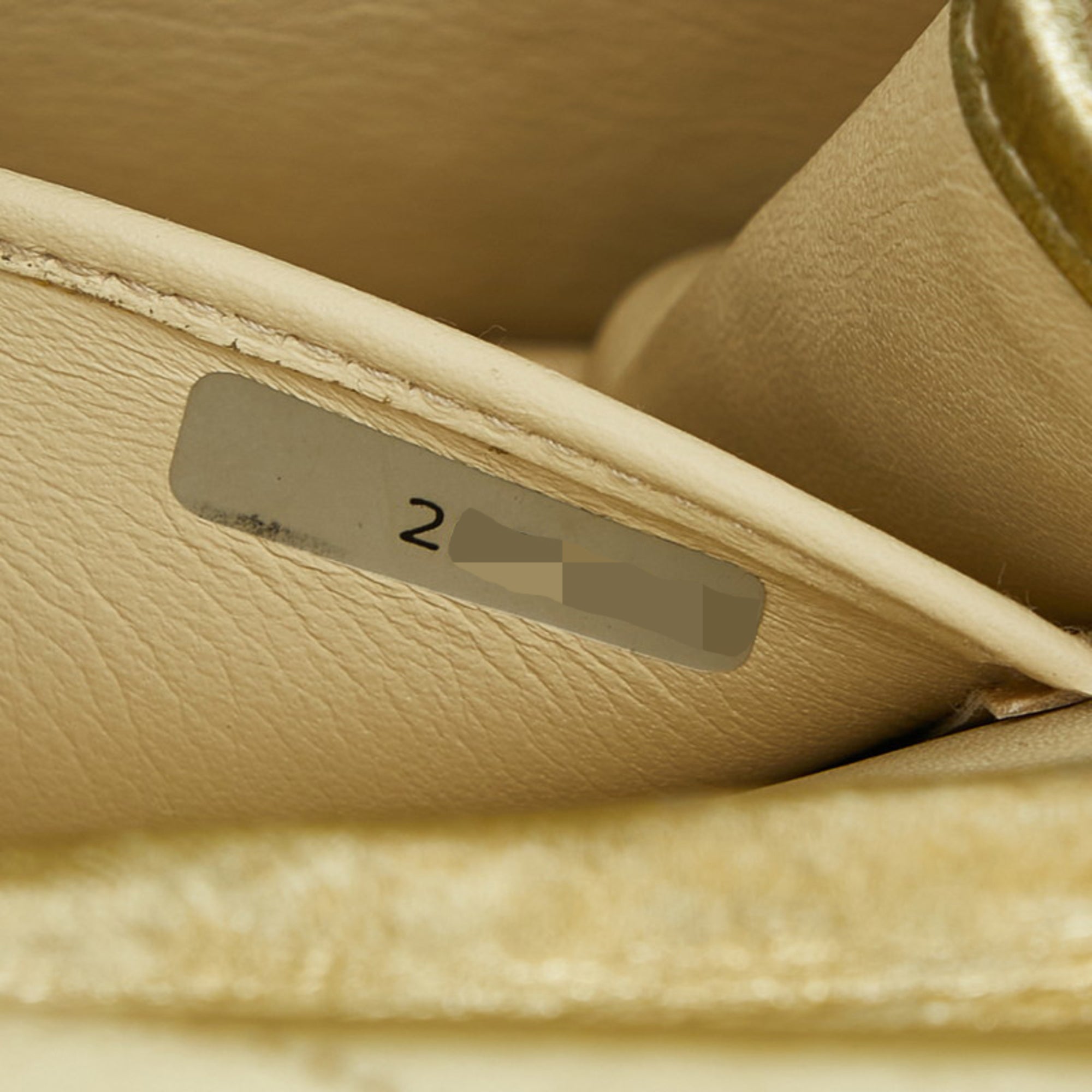 Chanel Gold Leather Shoulder Bag (Pre-Owned)