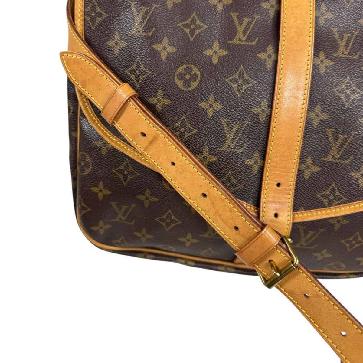 Louis Vuitton Brown Monogram Shoulder Bag (Pre-Owned)