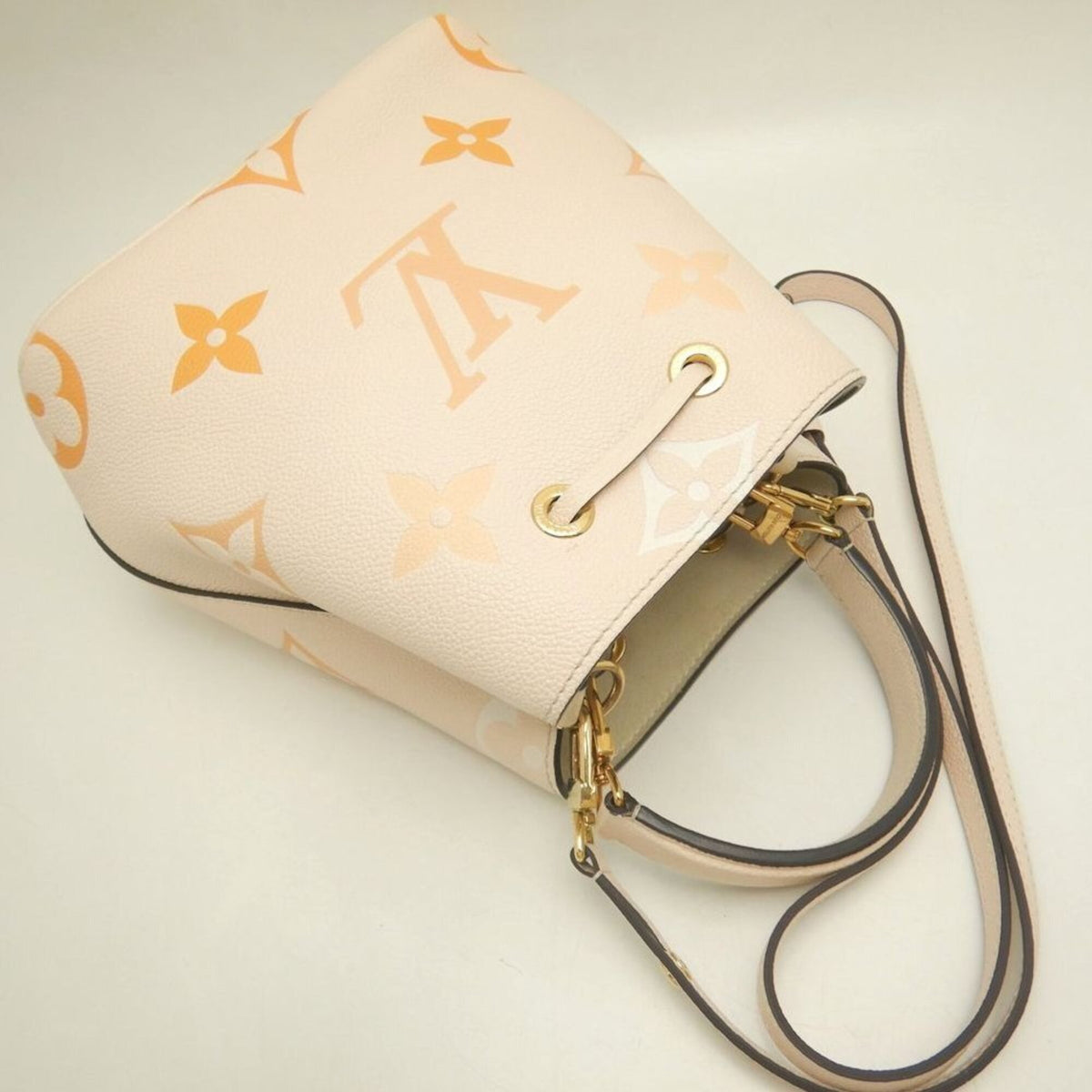 Louis Vuitton Monogram Empreinte Cream Saffron Monogram Empreinte Shoulder Bag (Pre-Owned)