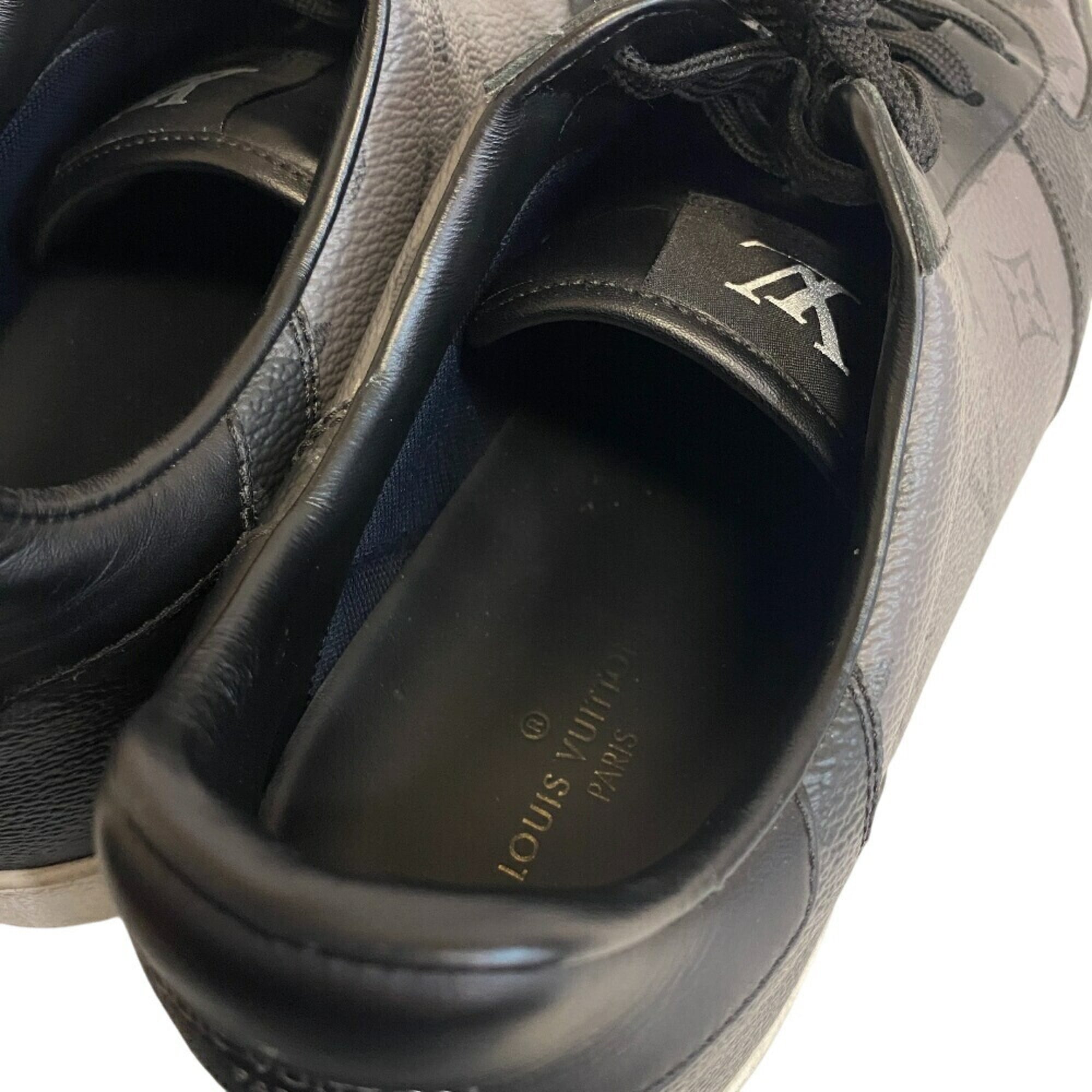 Louis Vuitton Gray Sneakers (Pre-Owned)