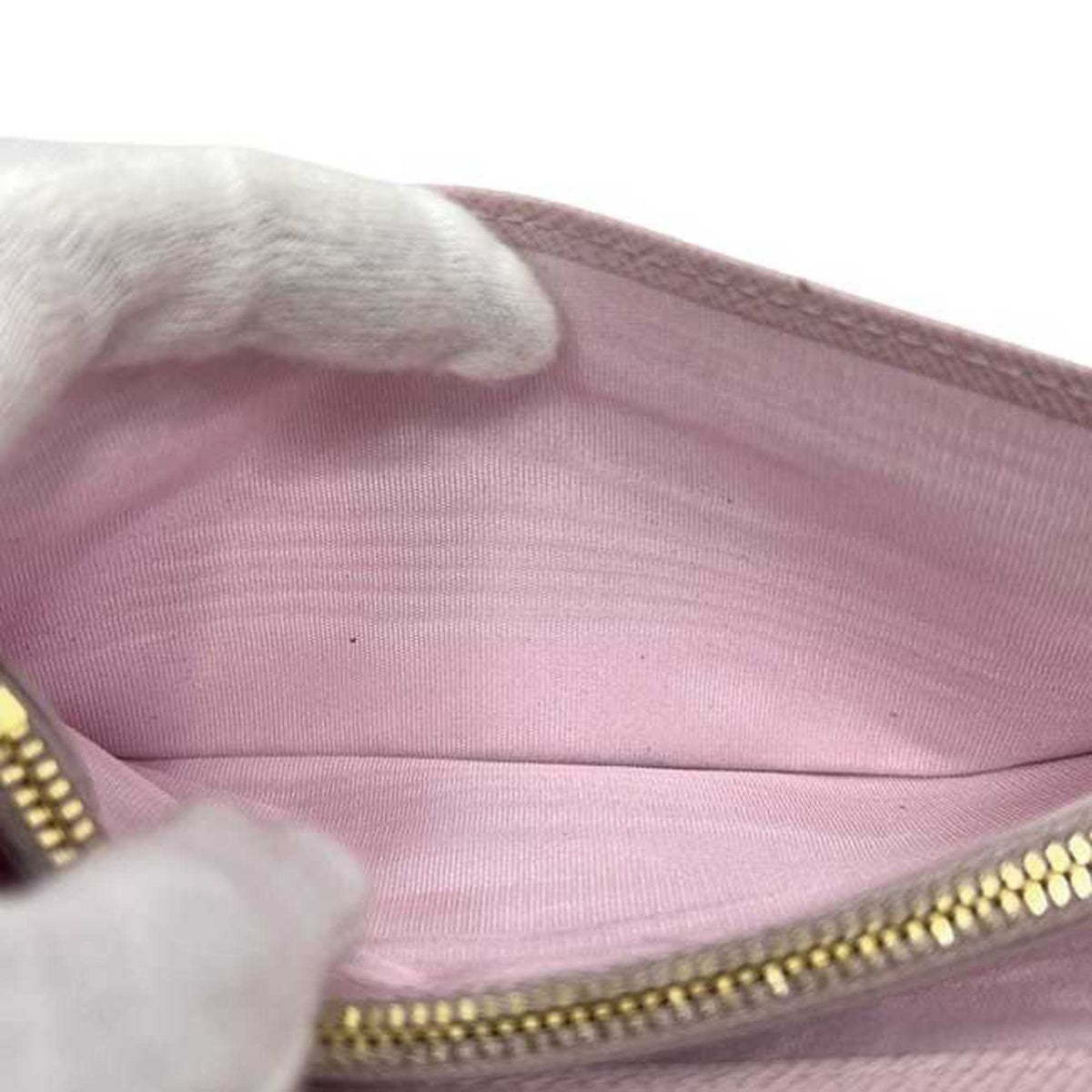Prada Pink Leather Saffiano Triangle Long Wallet (Bi-Fold) (Pre-Owned)