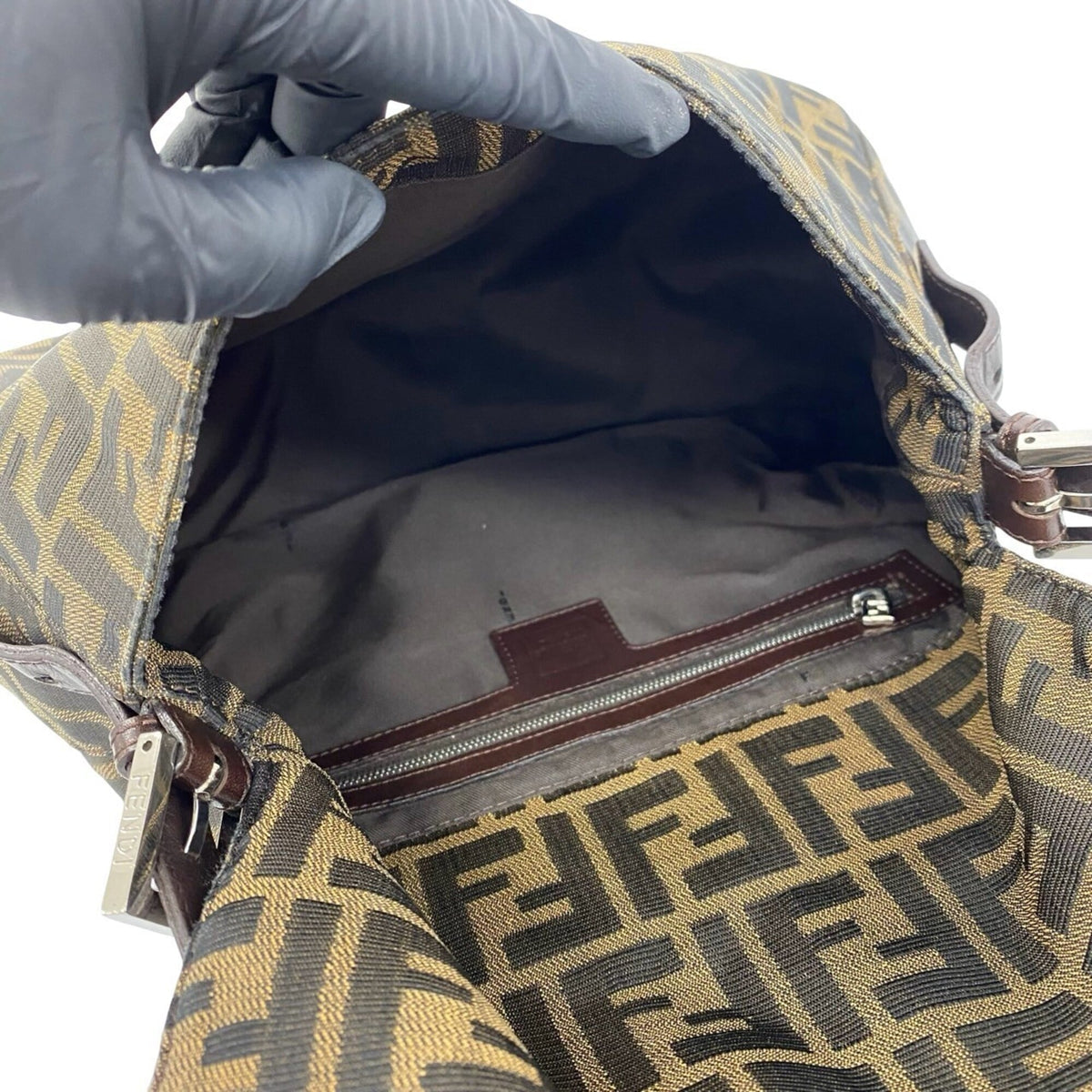 Fendi Black Brown Canvas Leather Shoulder Bag (Pre-Owned)