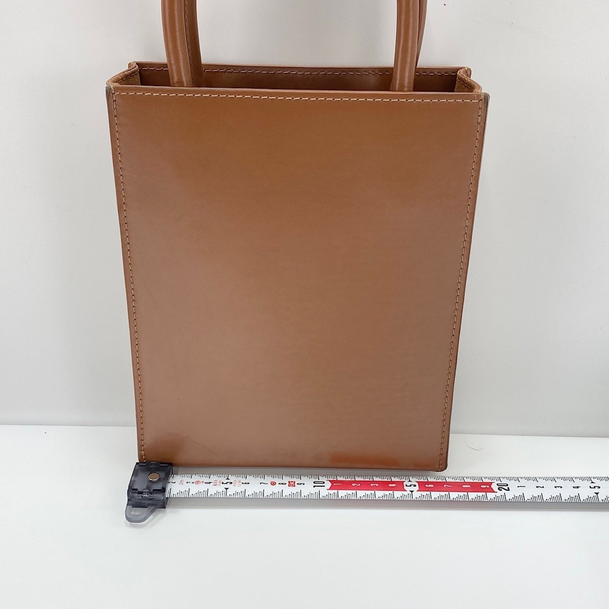 Loewe Brown Leather Handbag (Pre-Owned)