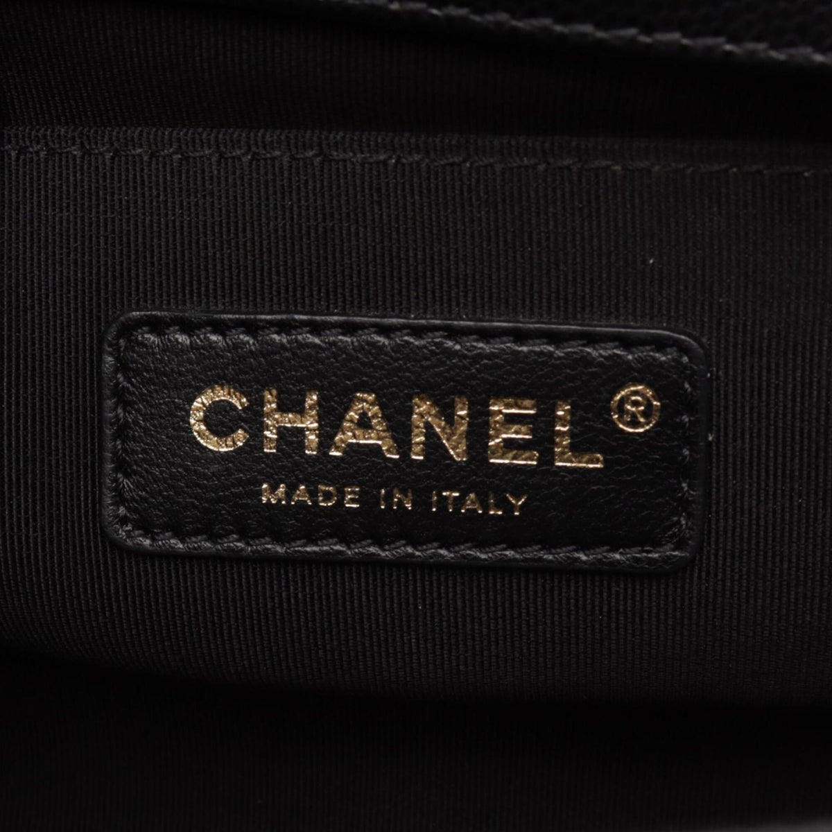 Chanel Black Grained Calfskin Handbag Shoulder Bag (Pre-Owned)