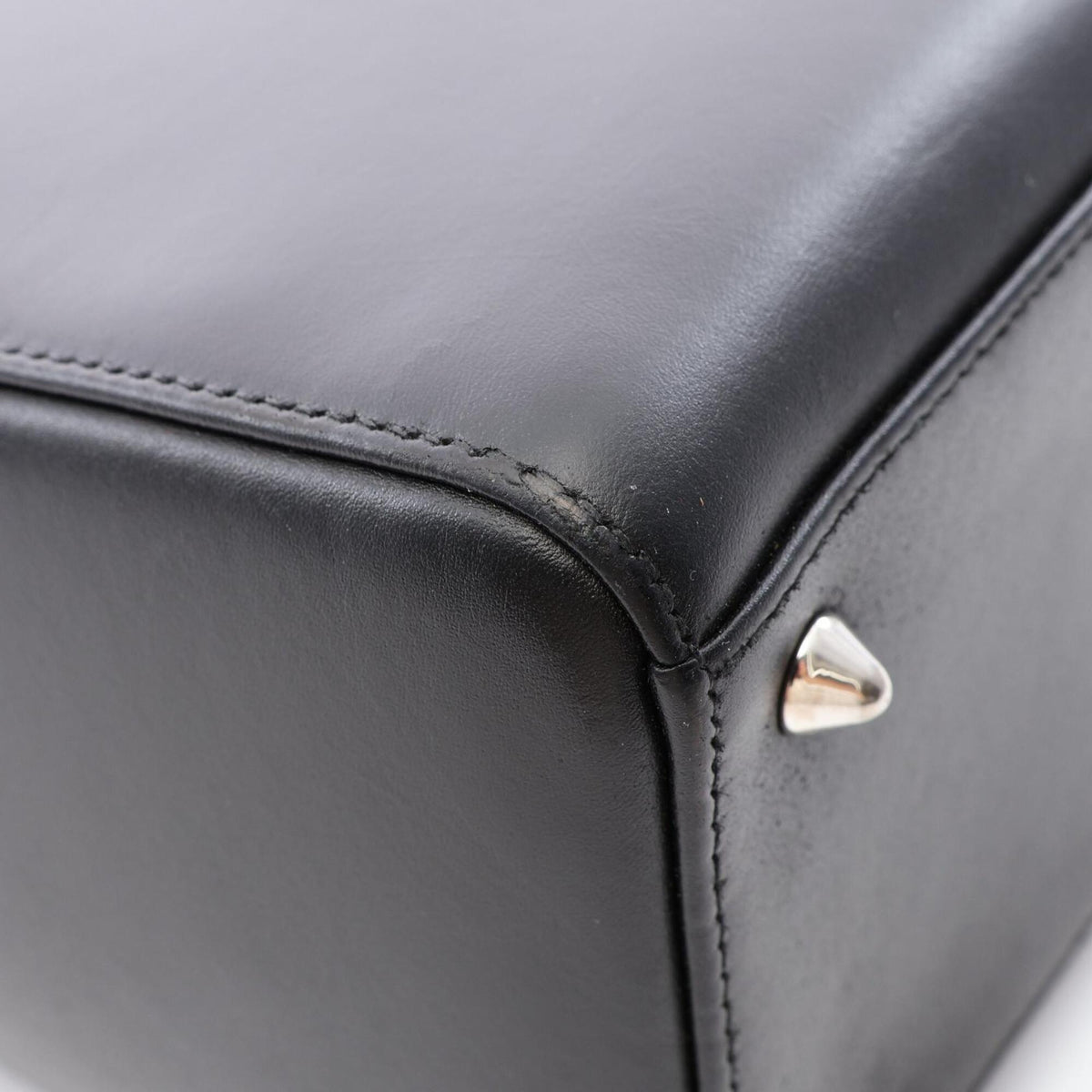 Christian Dior Black Leather Handbag (Pre-Owned)