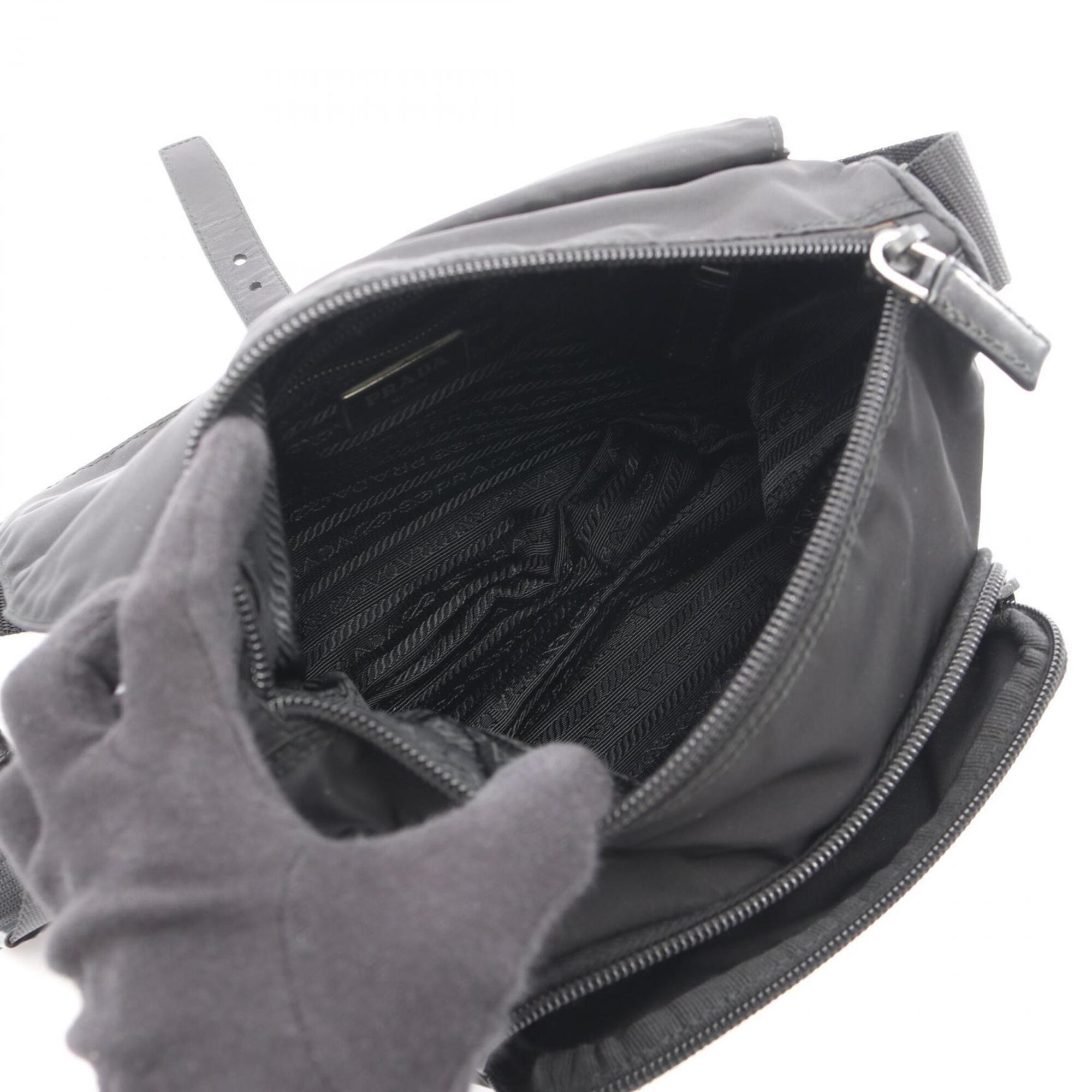 Prada Black Nylon Leather Handbag Shoulder Bag (Pre-Owned)