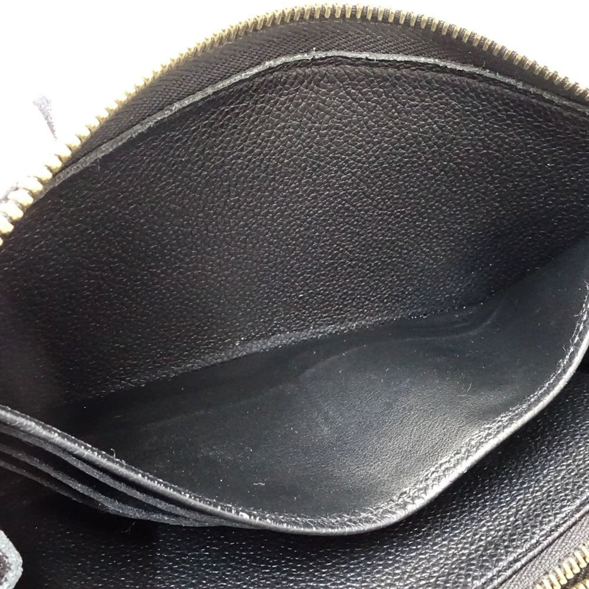 Louis Vuitton Black Leather Long Wallet (Bi-Fold) (Pre-Owned)