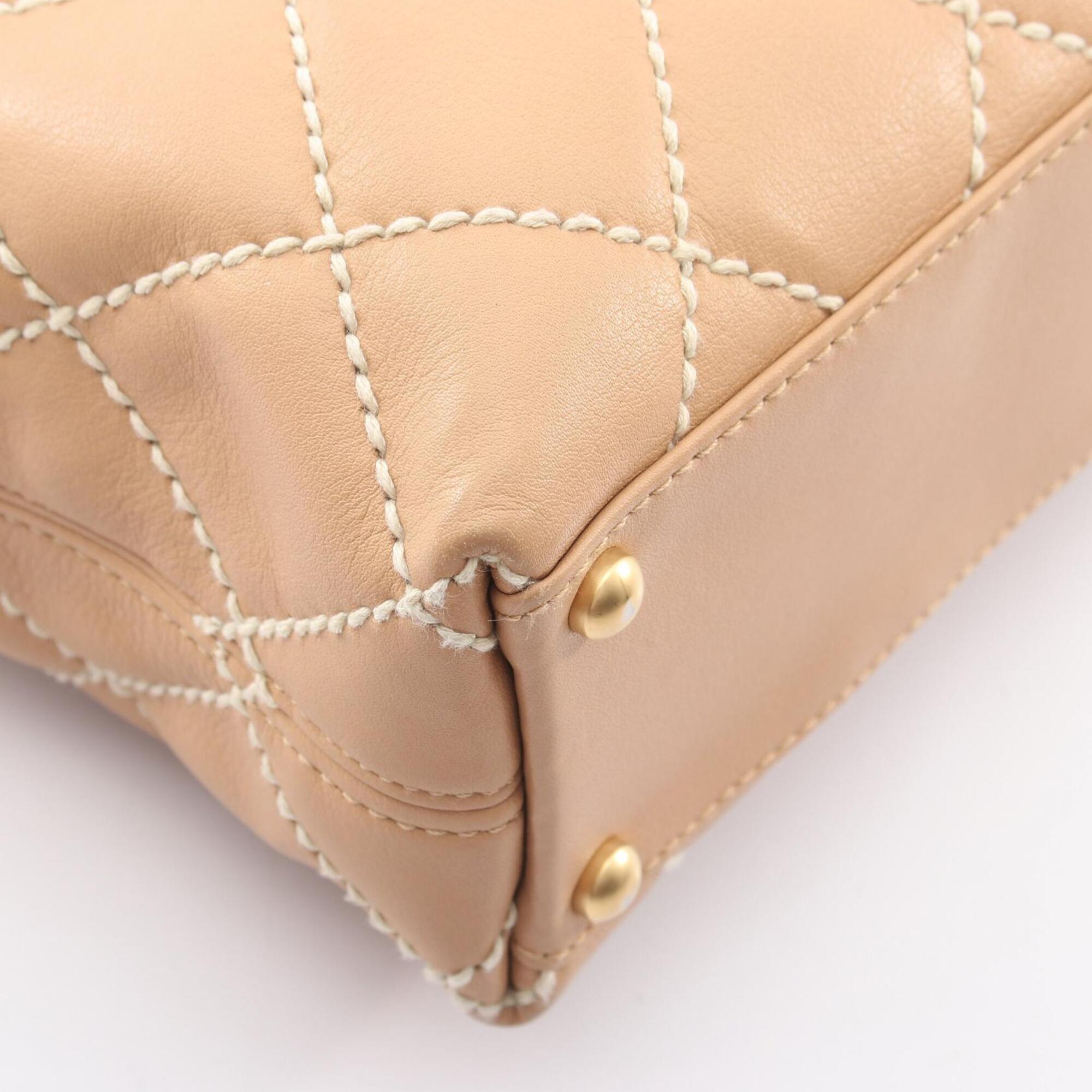 Chanel Beige Leather Handbag Tote Bag (Pre-Owned)