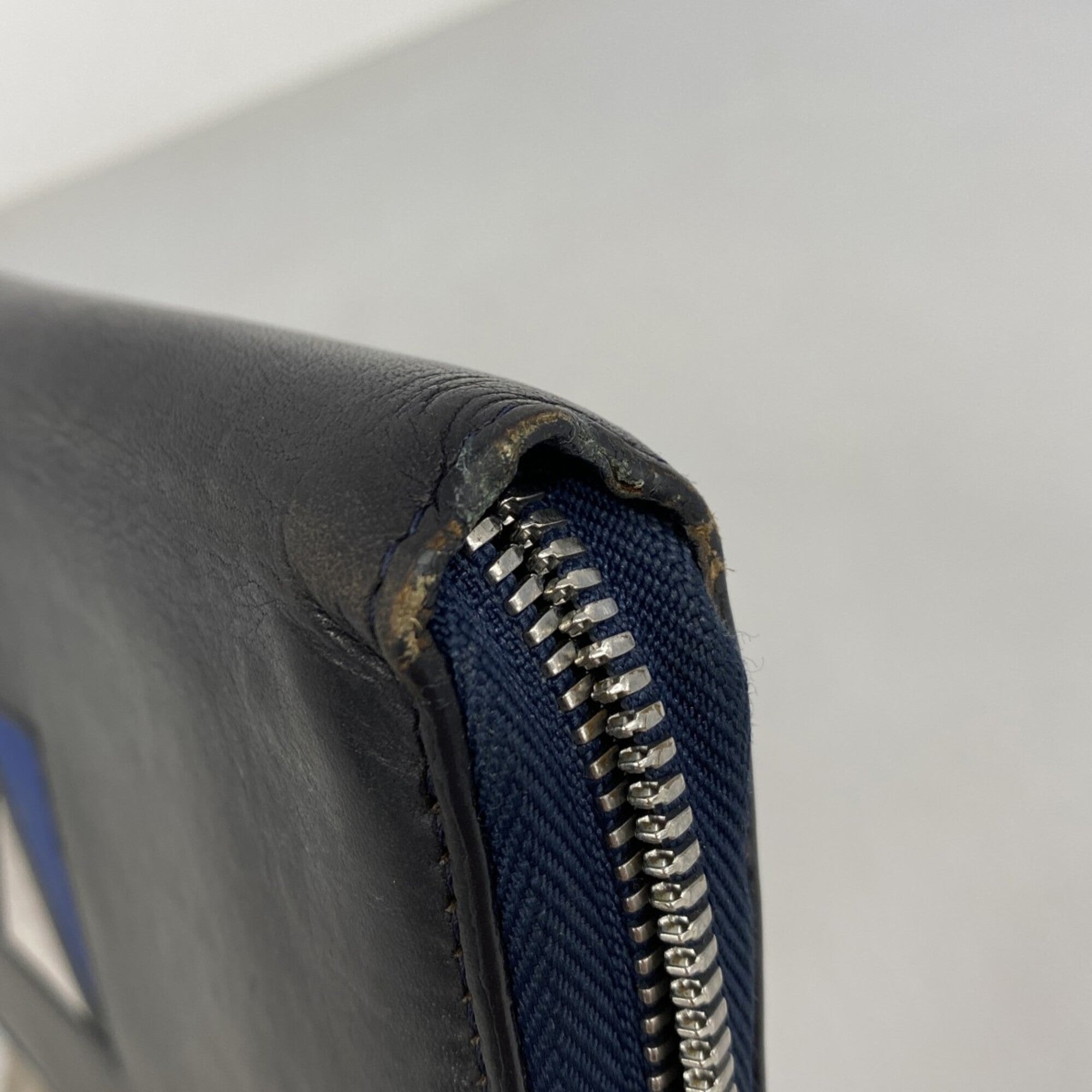 Louis Vuitton Navy Long Wallet (Bi-Fold) (Pre-Owned)