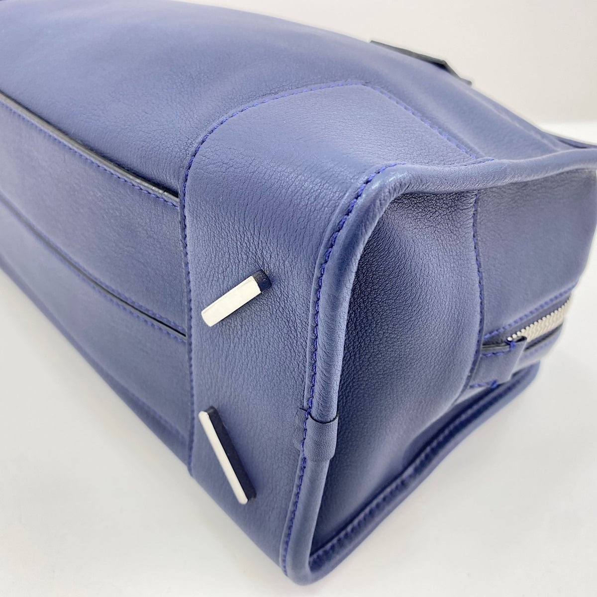 Loewe Navy Handbag (Pre-Owned)