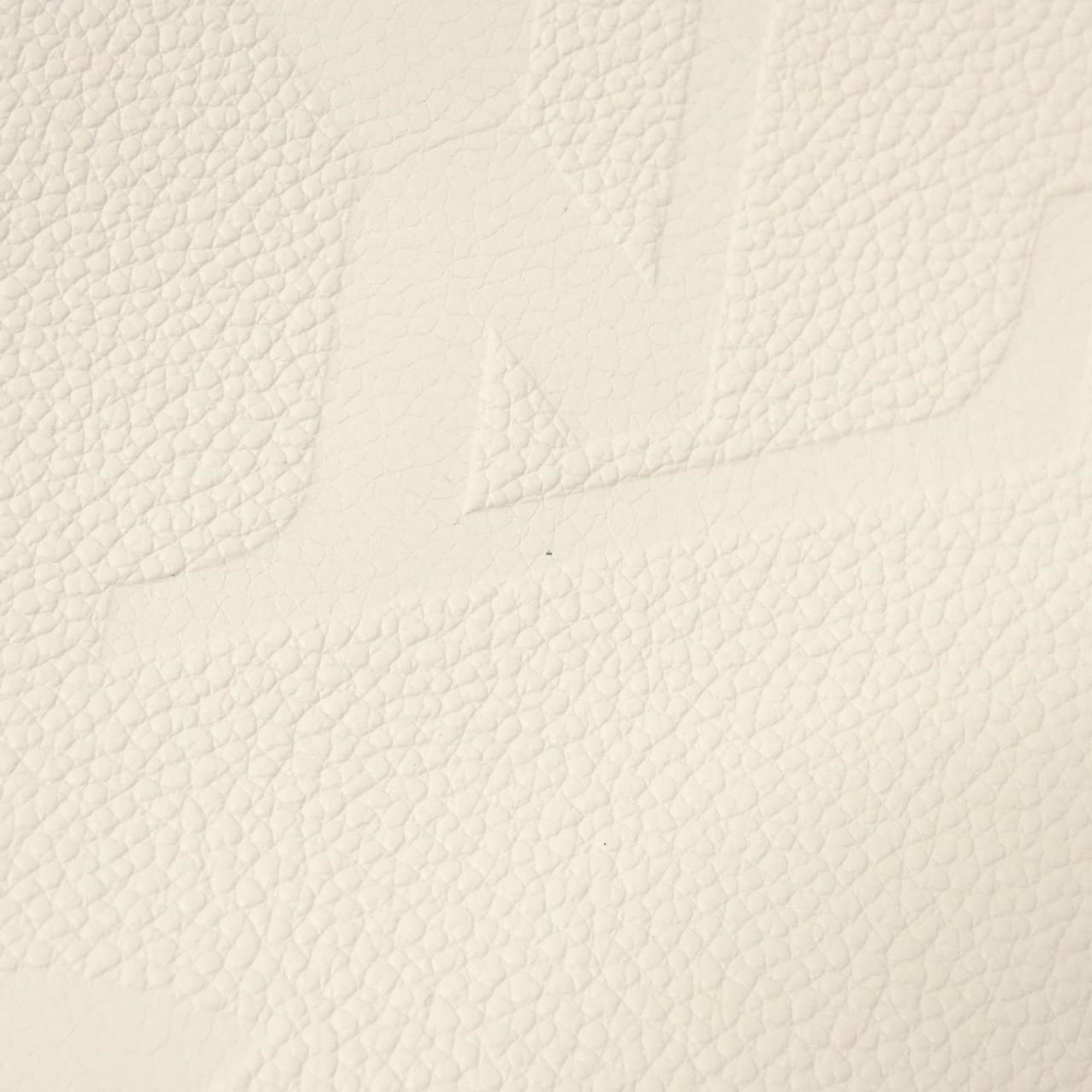 Louis Vuitton Beige Leather Handbag (Pre-Owned)