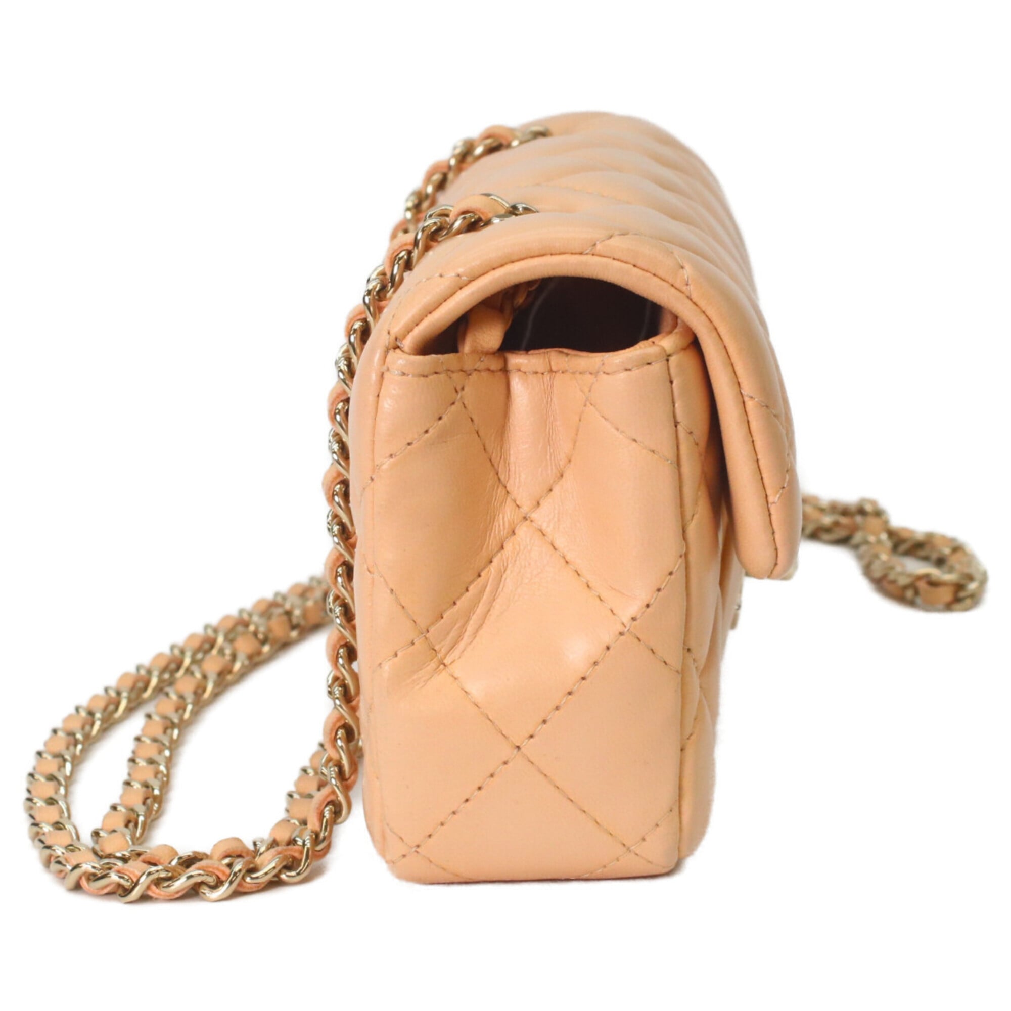 Chanel Beige Leather Shoulder Bag (Pre-Owned)