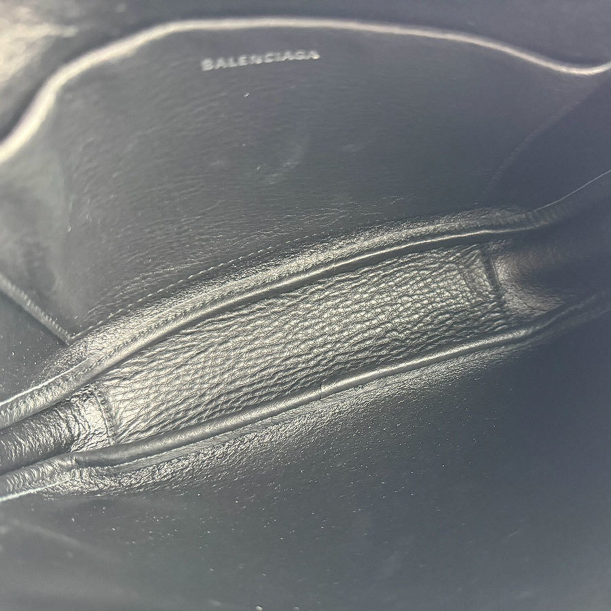 Balenciaga Pink Leather Shoulder Bag (Pre-Owned)