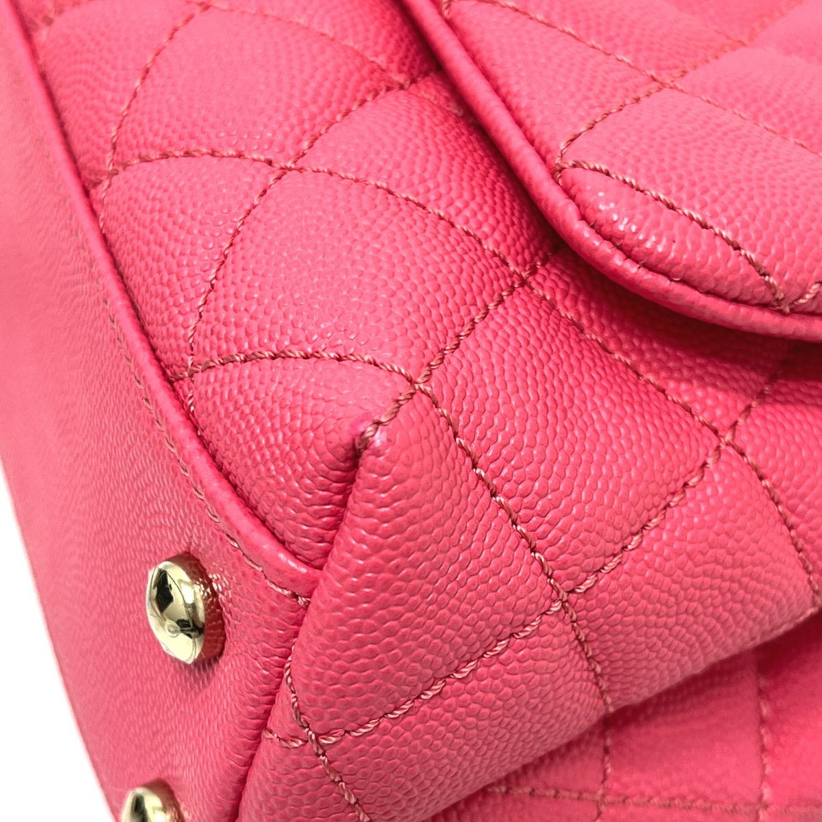 Chanel Coral Pink Grained Calfskin Handbag (Pre-Owned)
