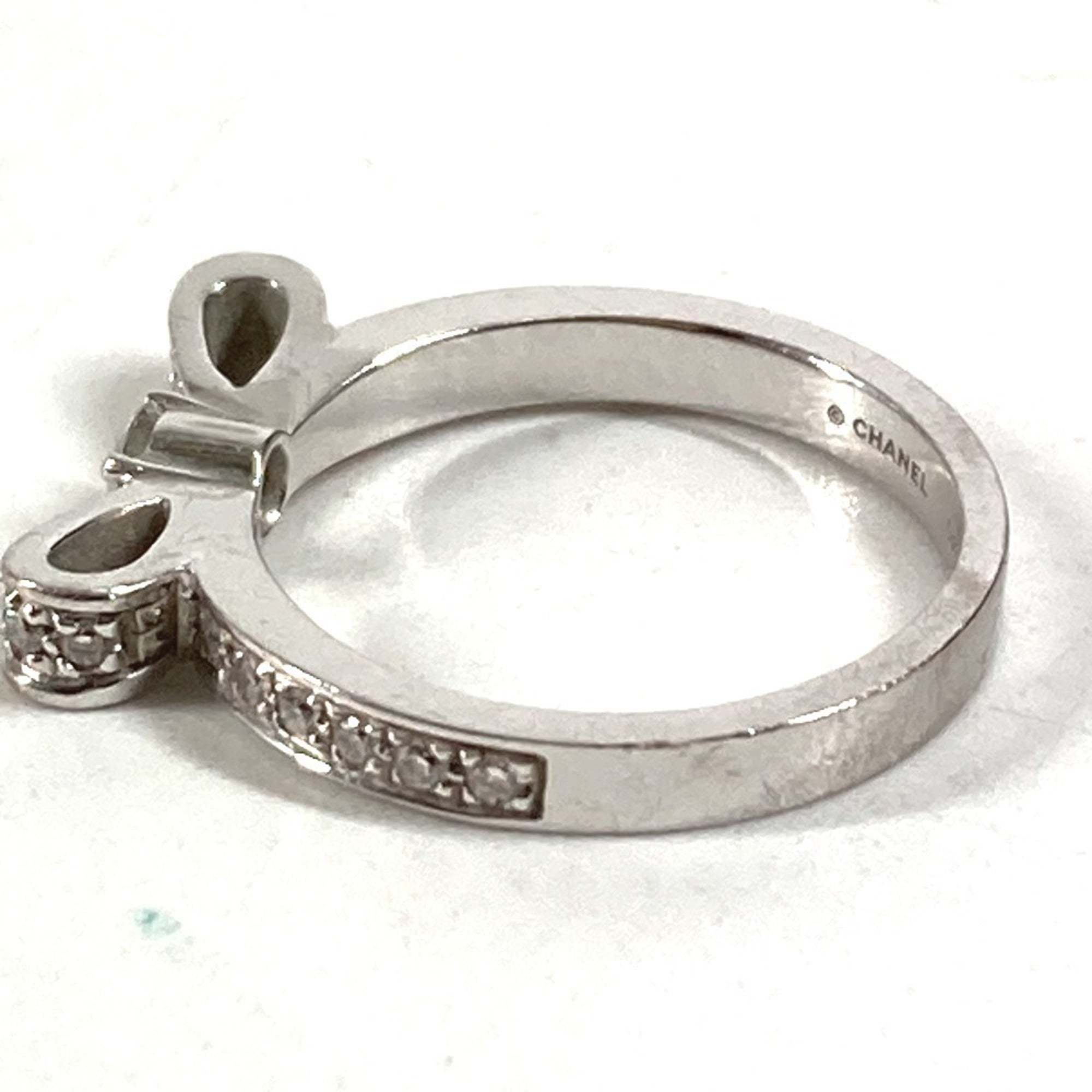 Chanel White Gold (18K) Band Ring (Pre-Owned)