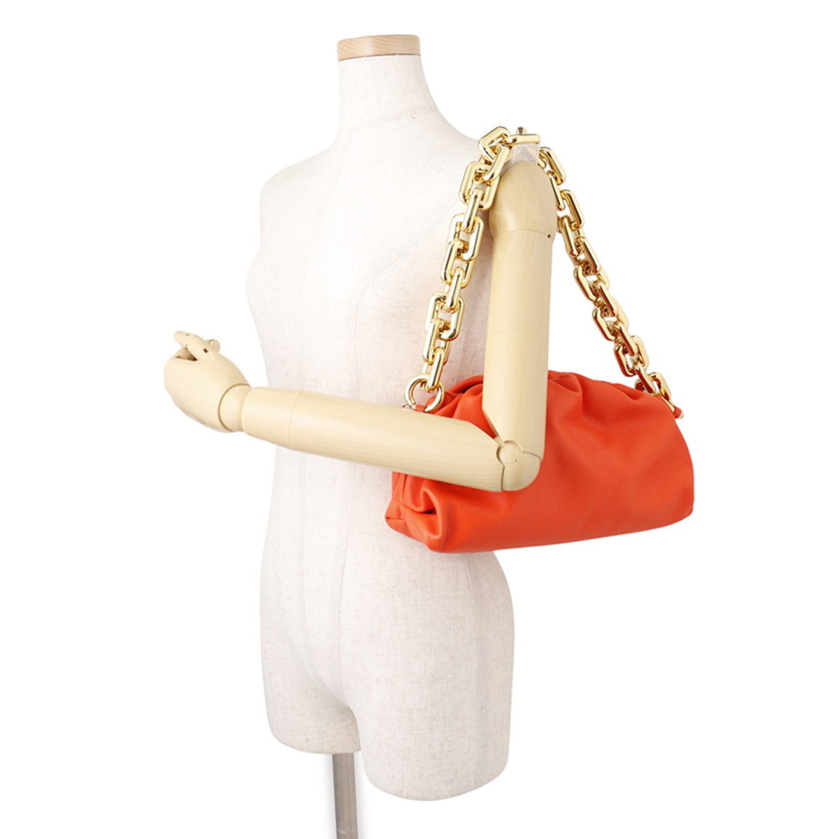 Bottega Veneta Orange Leather Shoulder Bag (Pre-Owned)
