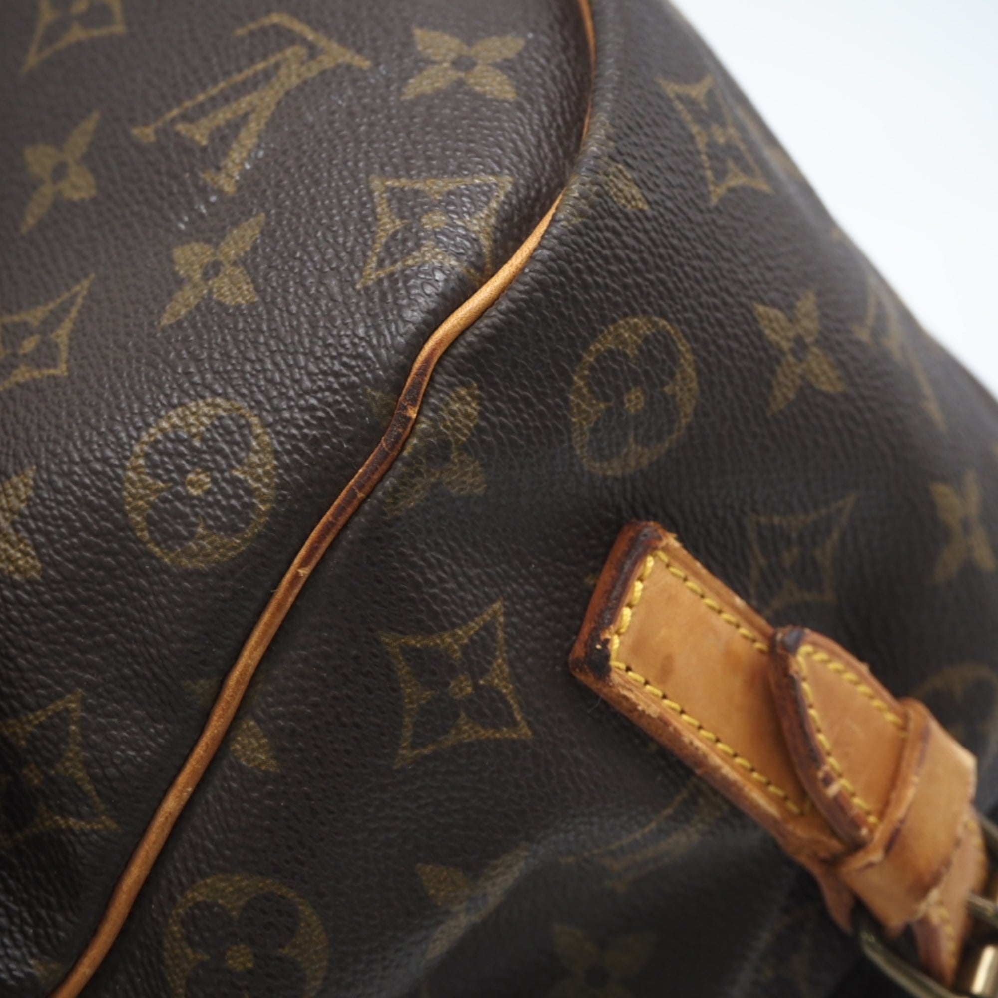 Louis Vuitton Brown Monogram Monogram Shoulder Bag (Pre-Owned)