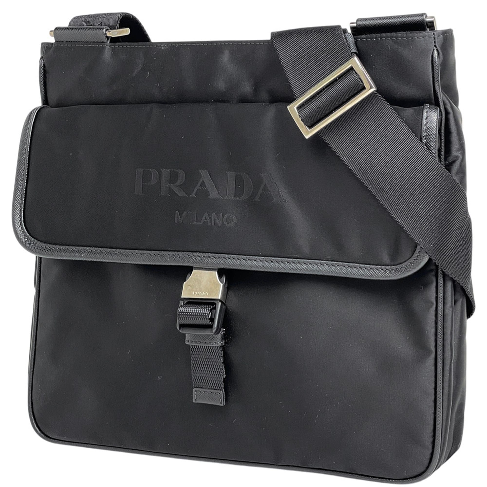 Prada Black Nylon Shoulder Bag (Pre-Owned)