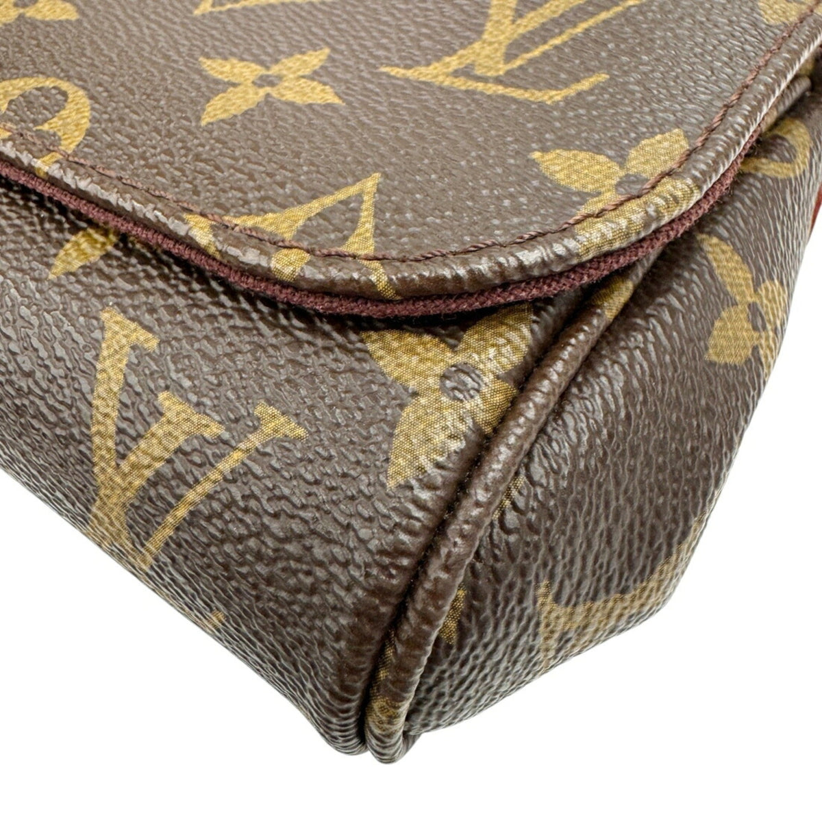 Louis Vuitton Brown Monogram Shoulder Bag (Pre-Owned)