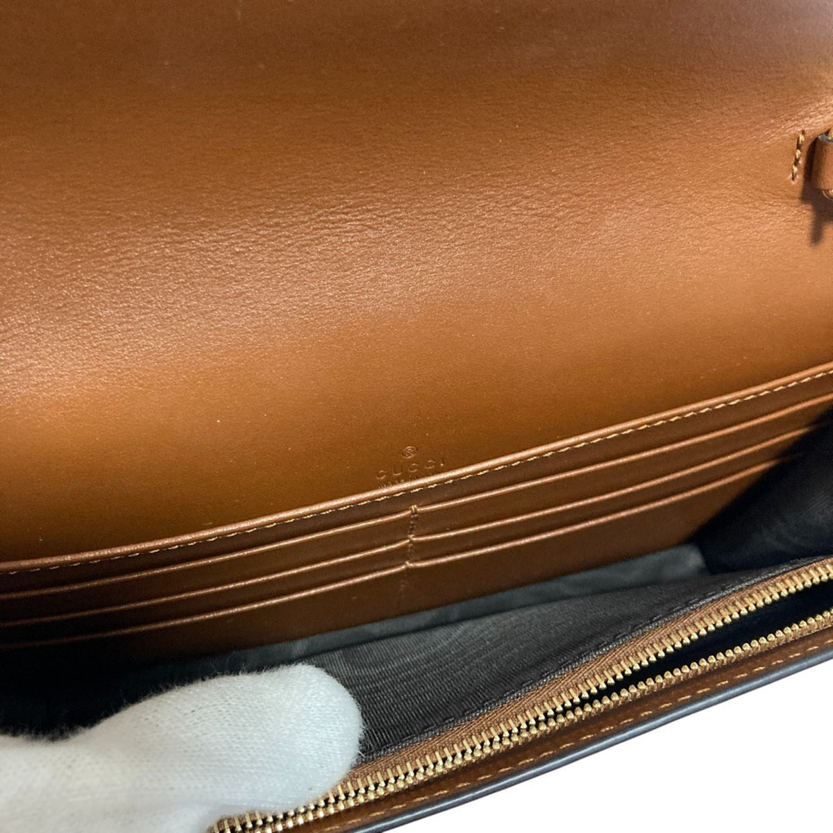 Gucci Brown Leather Shoulder Bag (Pre-Owned)
