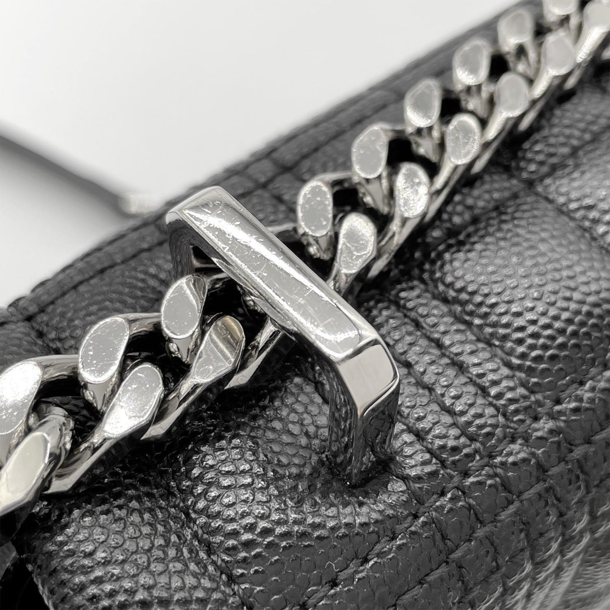 Burberry Black Silver Leather Shoulder Bag (Pre-Owned)
