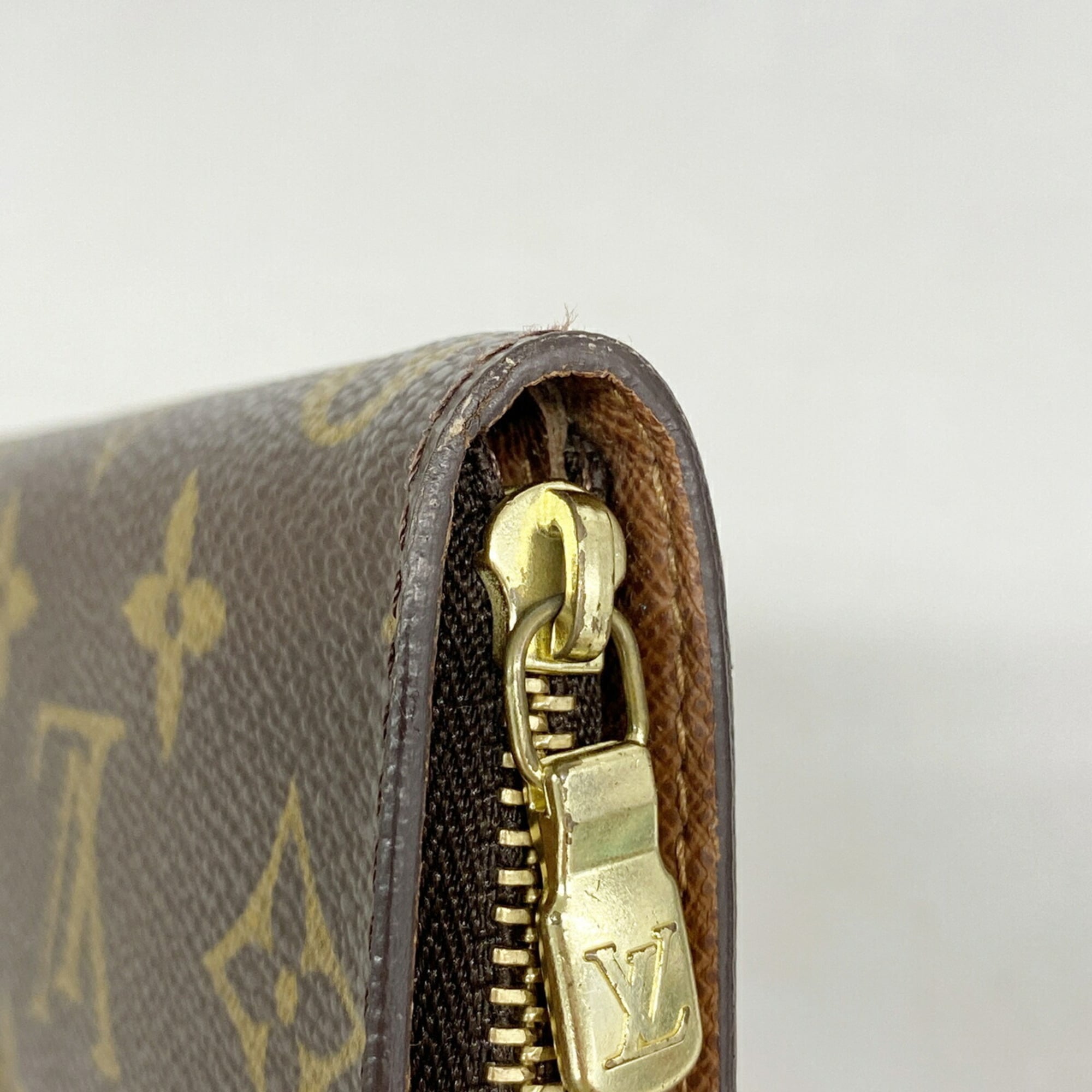 Louis Vuitton Brown Long Wallet (Bi-Fold) (Pre-Owned)