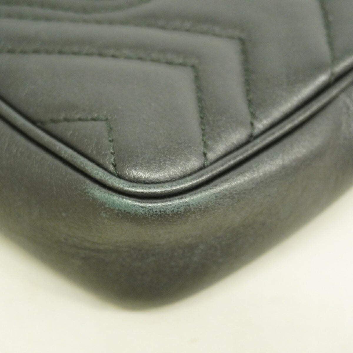 Gucci Black Leather Shoulder Bag (Pre-Owned)