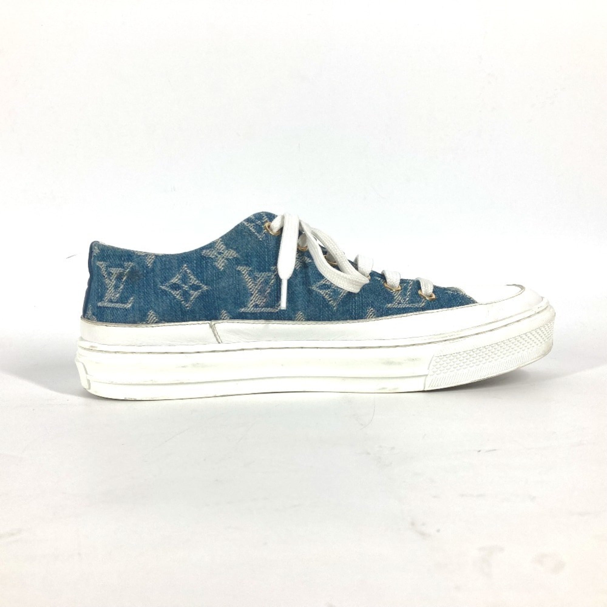 Louis Vuitton Blue Sneakers (Pre-Owned)