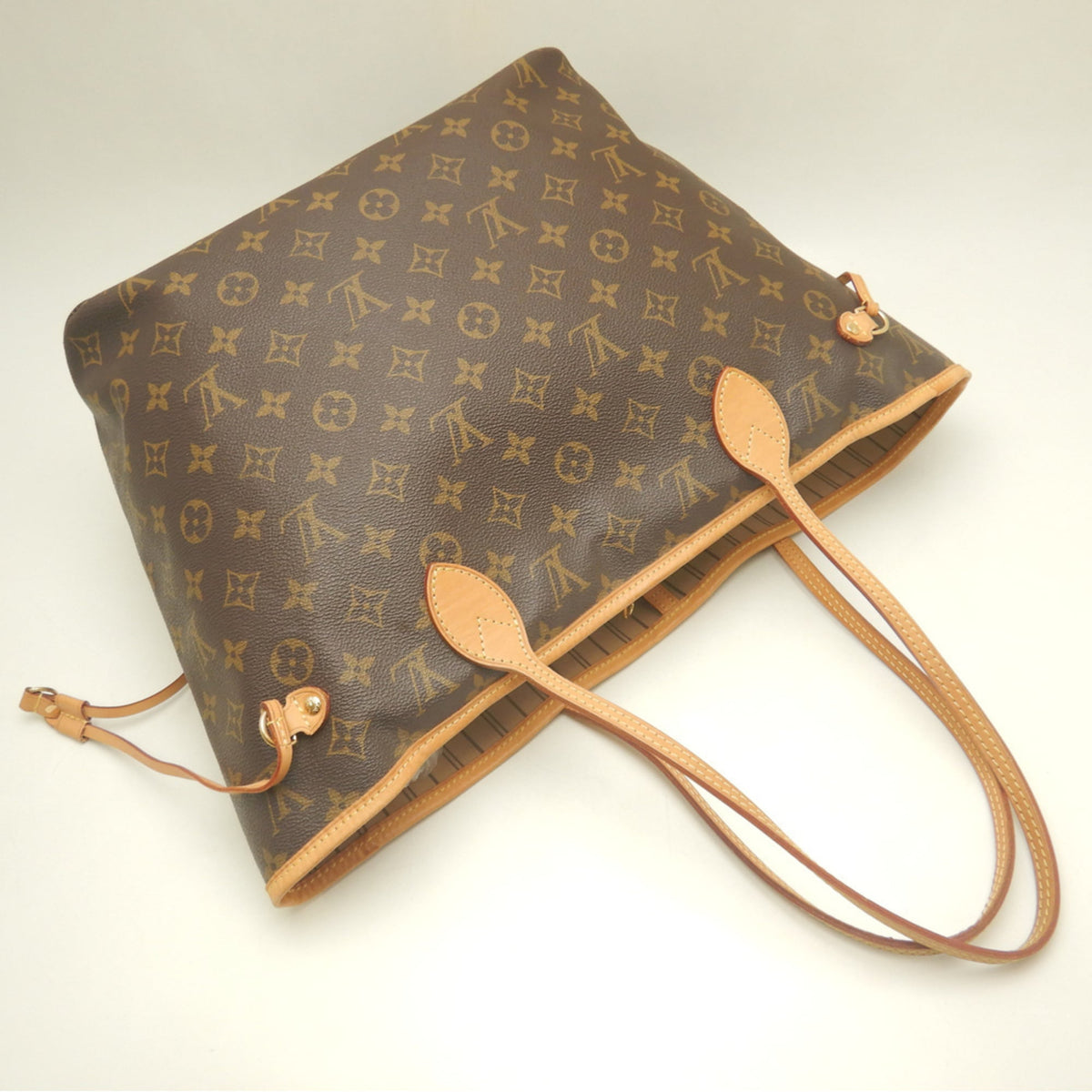 Louis Vuitton Brown Monogram Canvas Tote Bag (Pre-Owned)