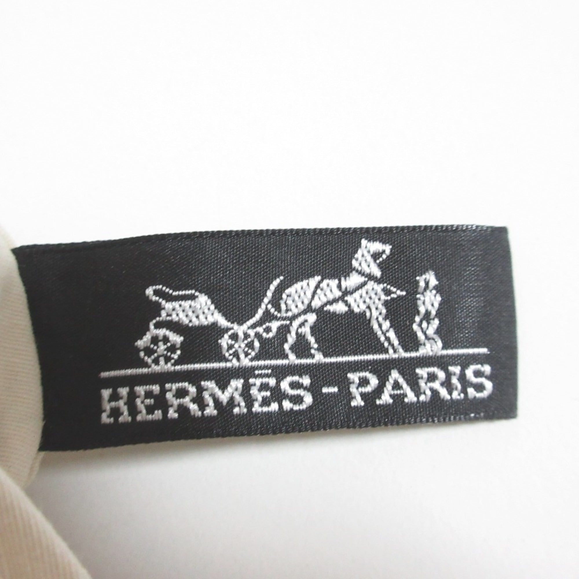 Hermes White Pouch (Pre-Owned)