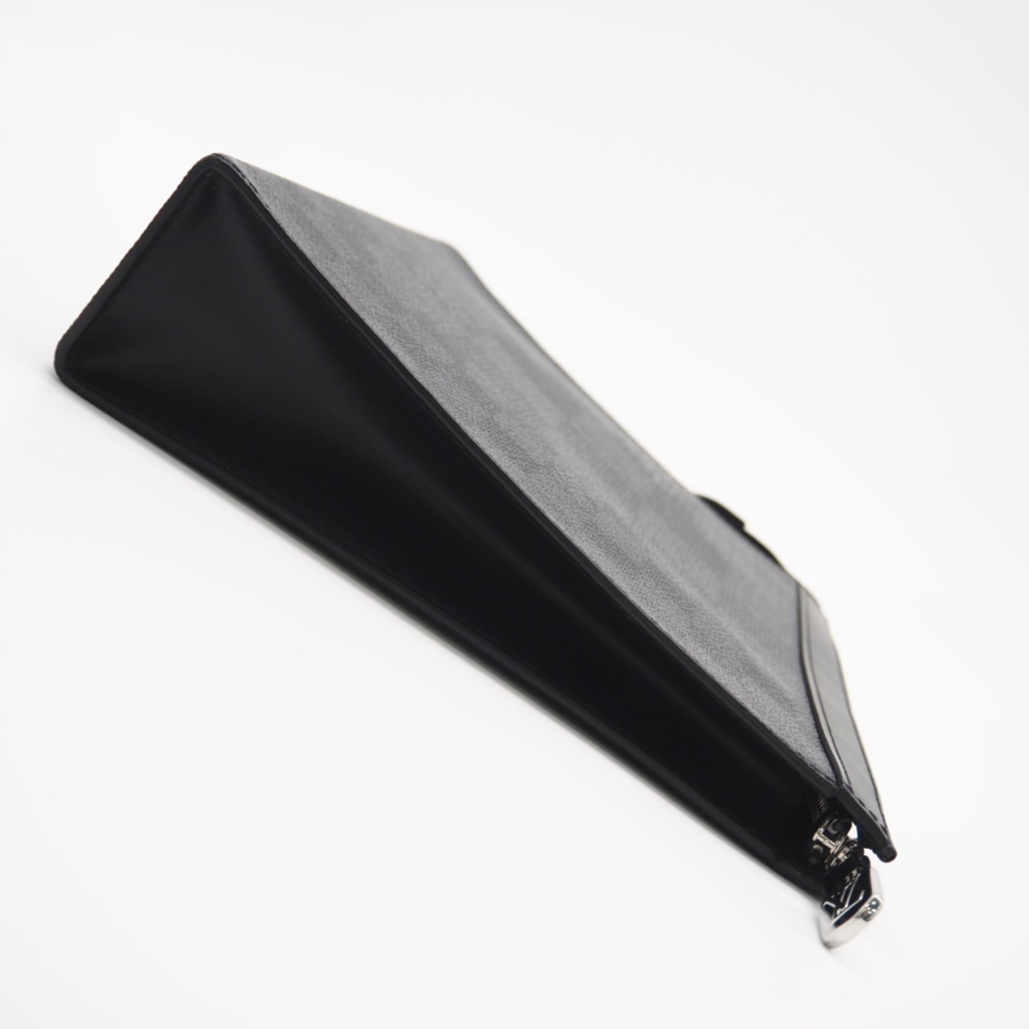 Louis Vuitton Black Gray Leather Pochette Shoulder Bag (Pre-Owned)