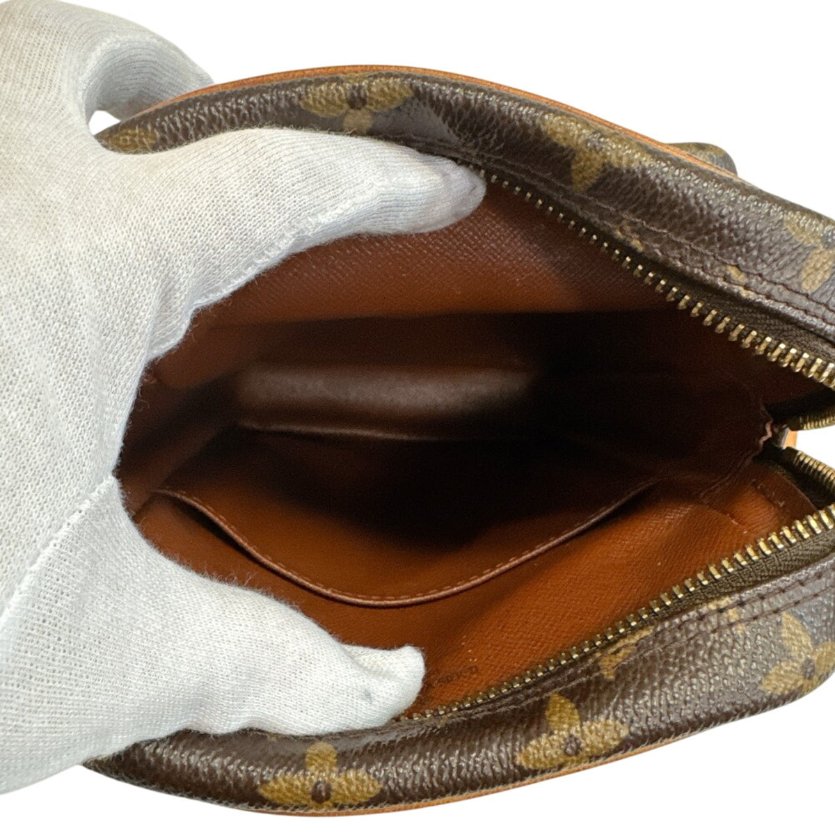 Louis Vuitton Monogram Brown Monogram Pochette Shoulder Bag (Pre-Owned)