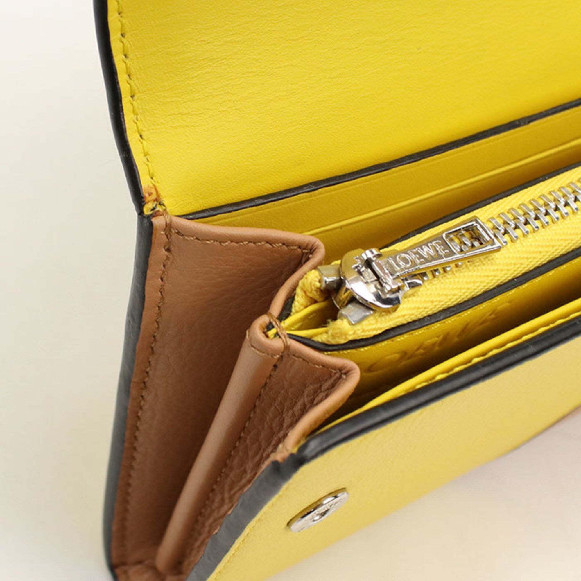 Loewe Yellow Leather Long Wallet (Bi-Fold) (Pre-Owned)